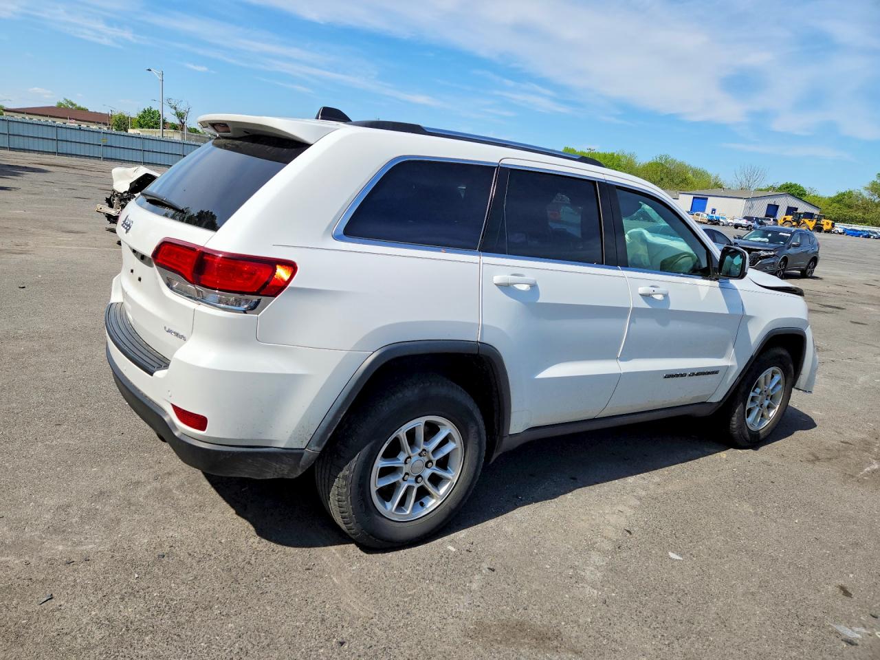 2020 Jeep Grand Cherokee Laredo White vin: 1C4RJFAG0LC139390