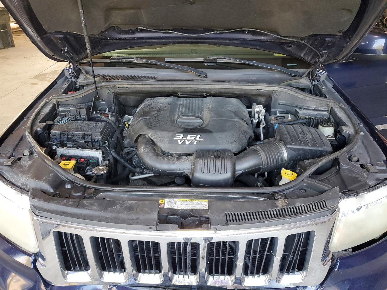 2012 Jeep Grand Cherokee Laredo Blue vin: 1C4RJFAG1CC209253