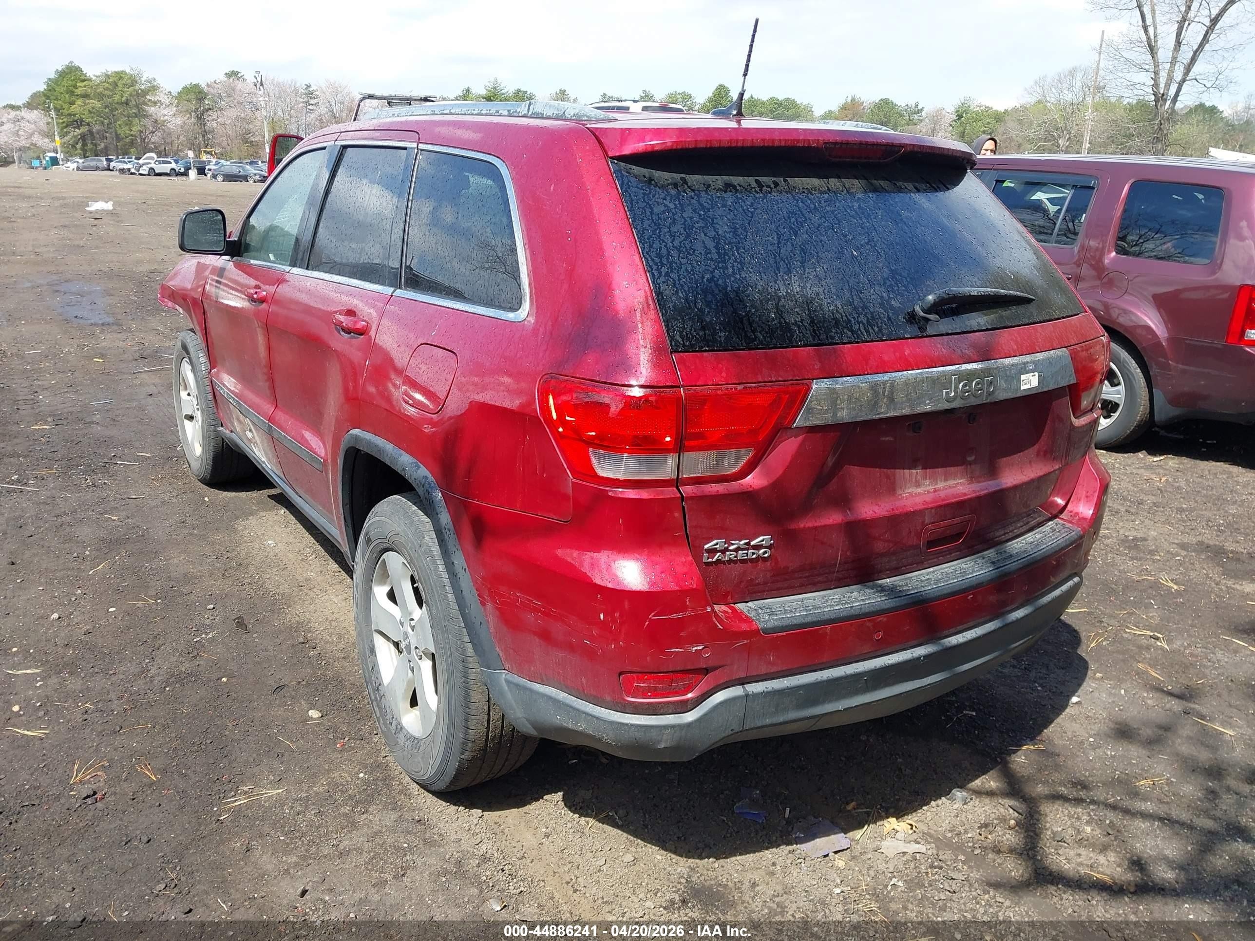 2012 Jeep Grand Cherokee Laredo Burgundy vin: 1C4RJFAG1CC220270