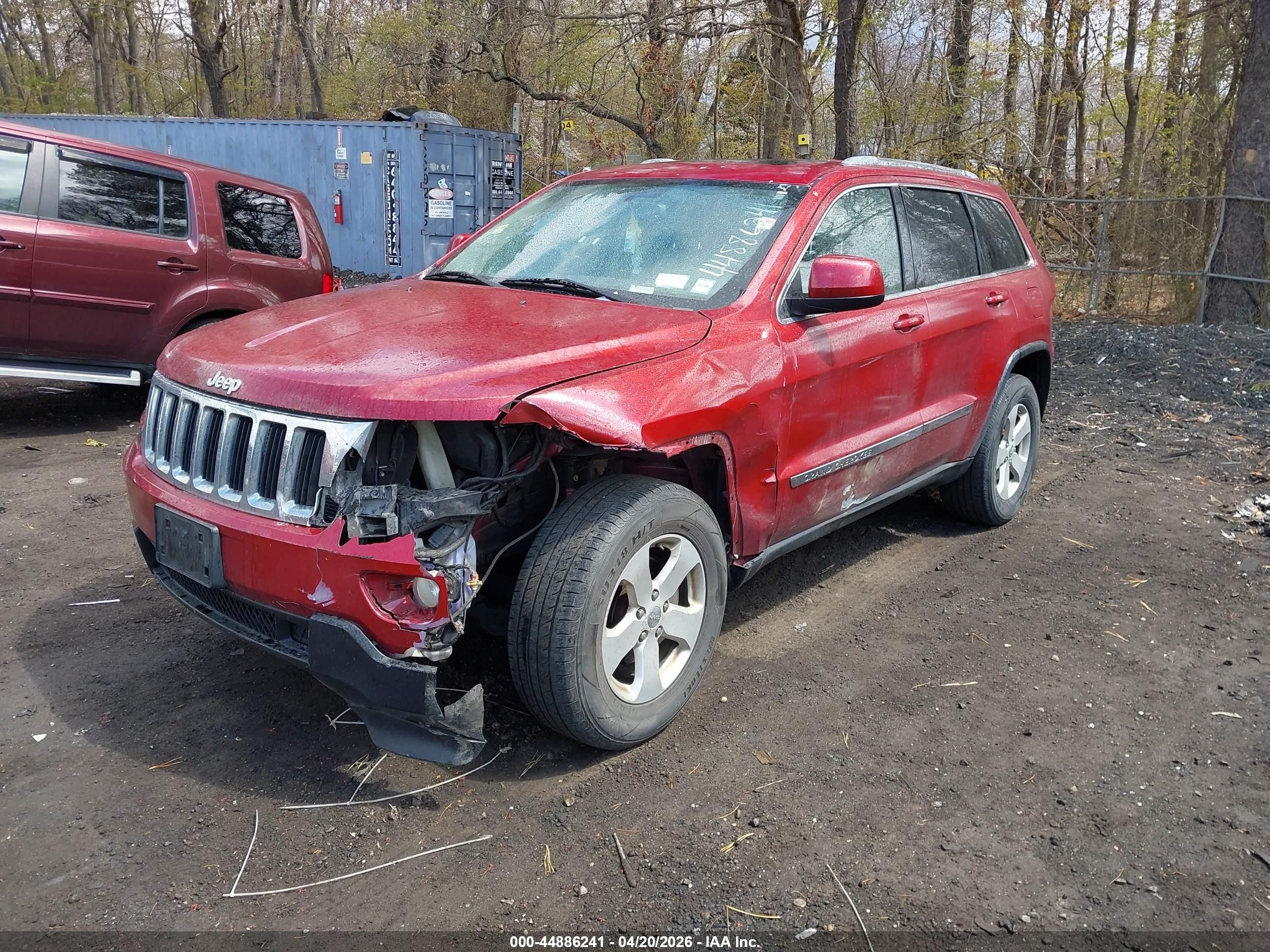 2012 Jeep Grand Cherokee Laredo Burgundy vin: 1C4RJFAG1CC220270