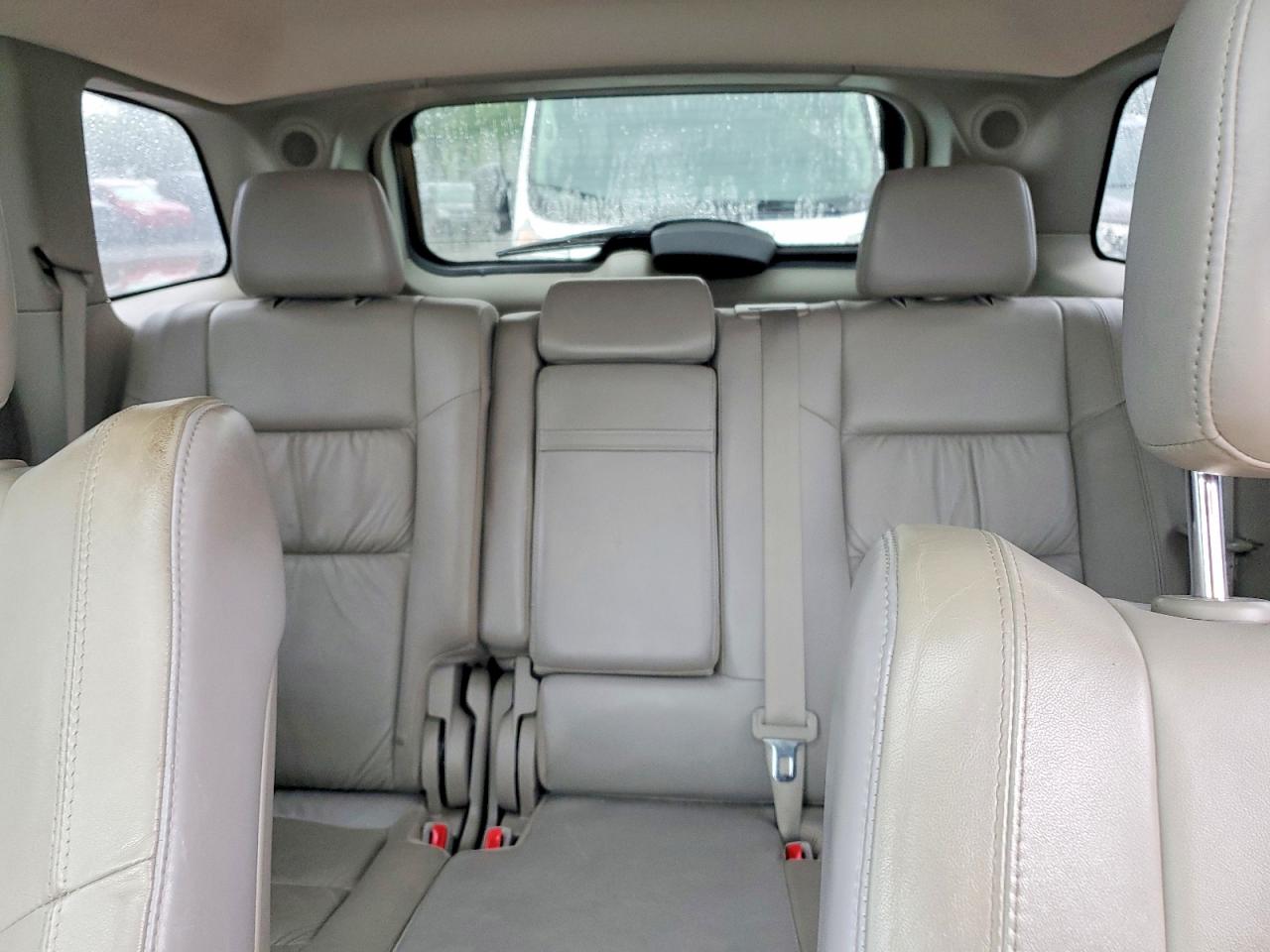 2012 Jeep Grand Cherokee Laredo White vin: 1C4RJFAG1CC267511