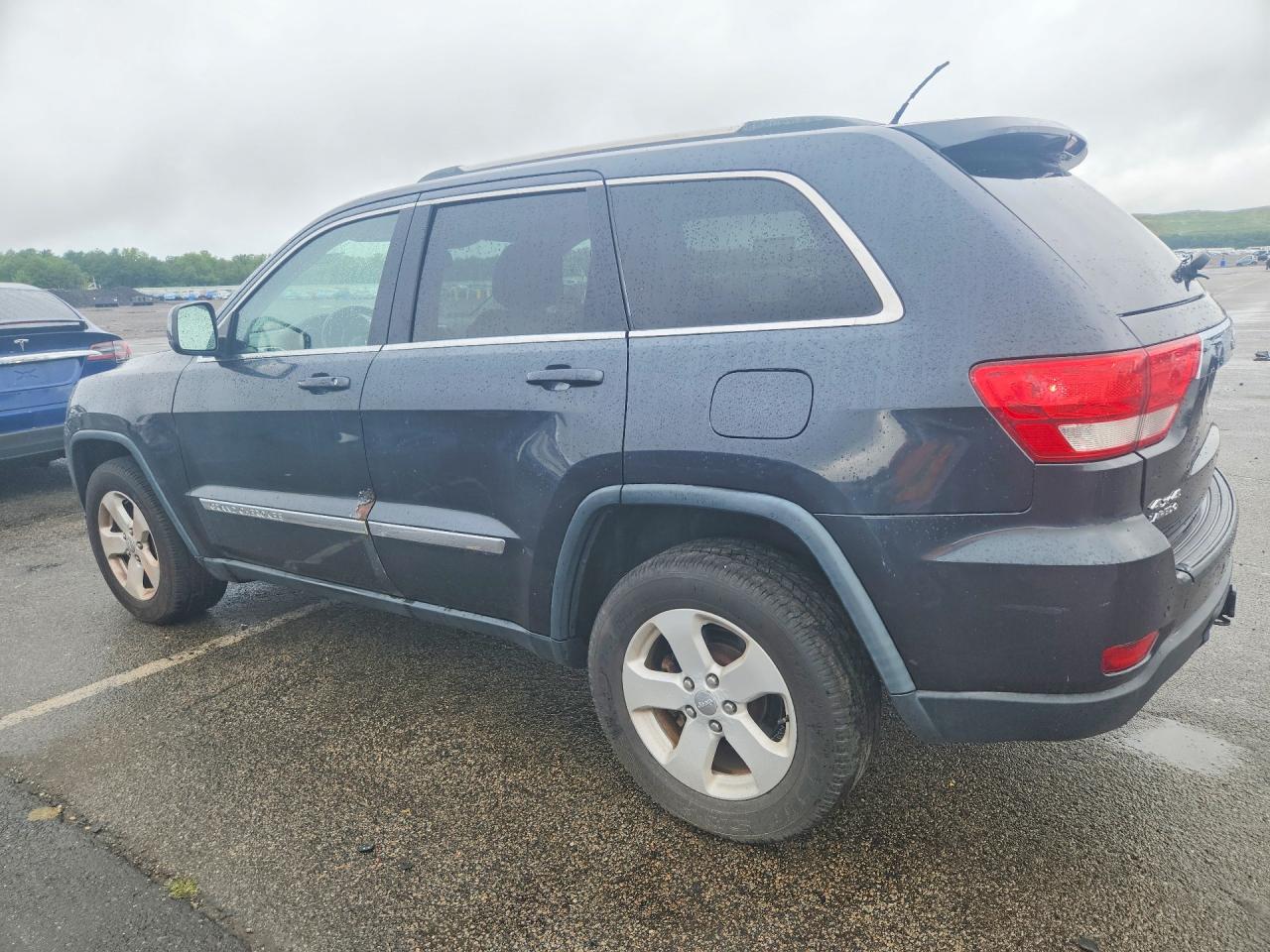 2012 Jeep Grand Cherokee Laredo Gray vin: 1C4RJFAG1CC268965