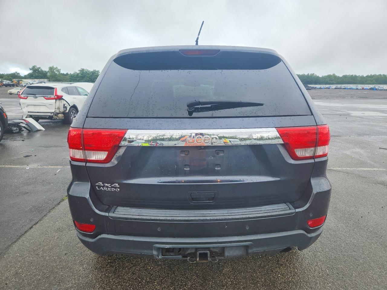 2012 Jeep Grand Cherokee Laredo Gray vin: 1C4RJFAG1CC268965