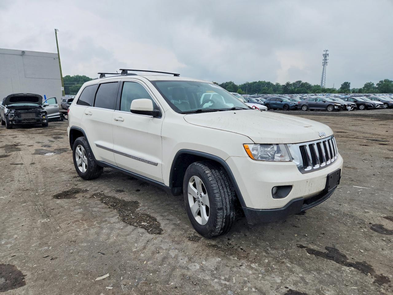 2012 Jeep Grand Cherokee Laredo White vin: 1C4RJFAG1CC269453