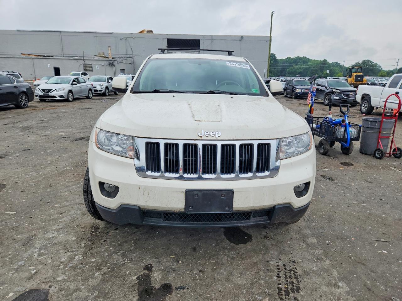 2012 Jeep Grand Cherokee Laredo White vin: 1C4RJFAG1CC269453