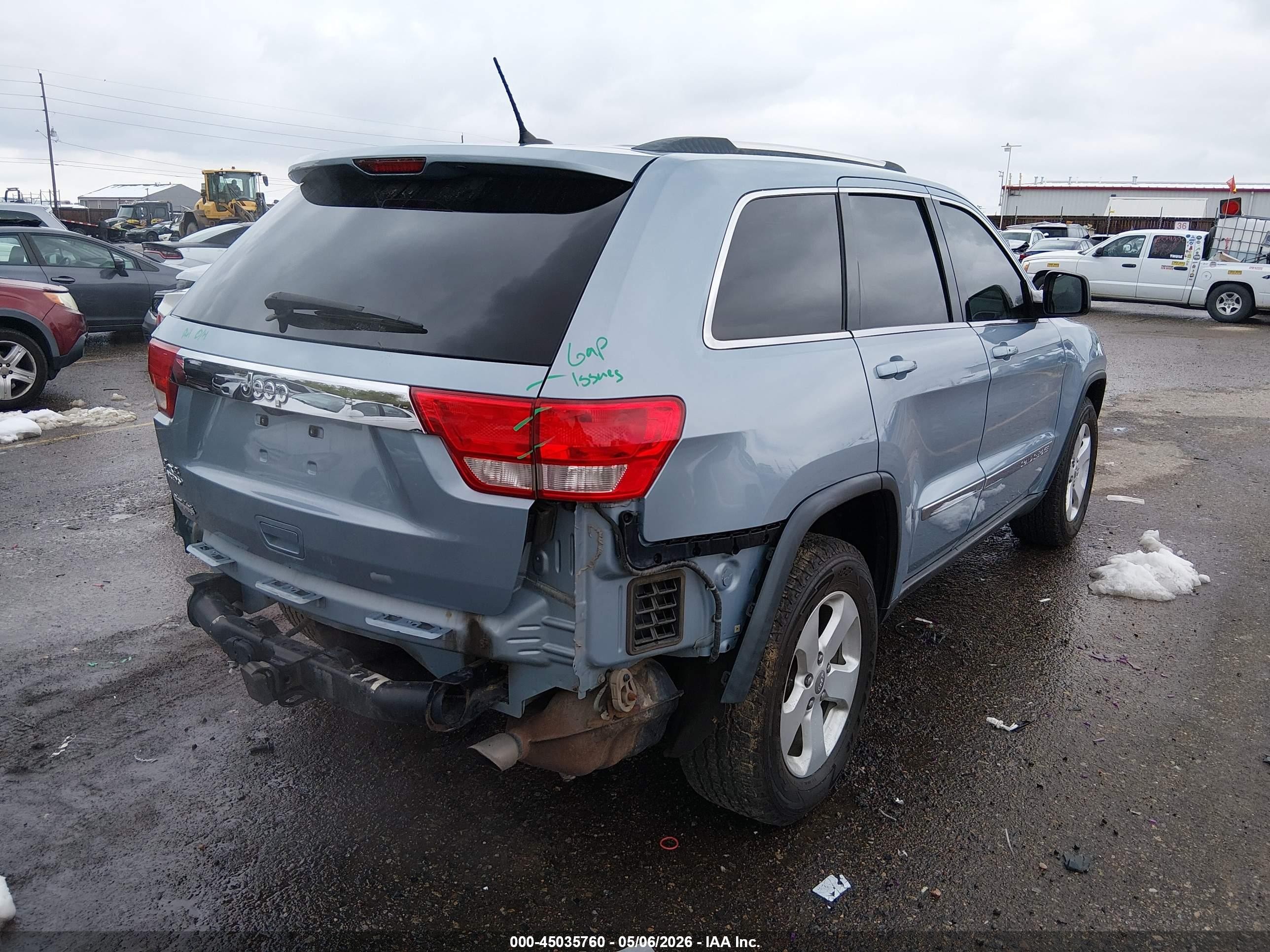 2012 Jeep Grand Cherokee Laredo Gray vin: 1C4RJFAG1CC281134