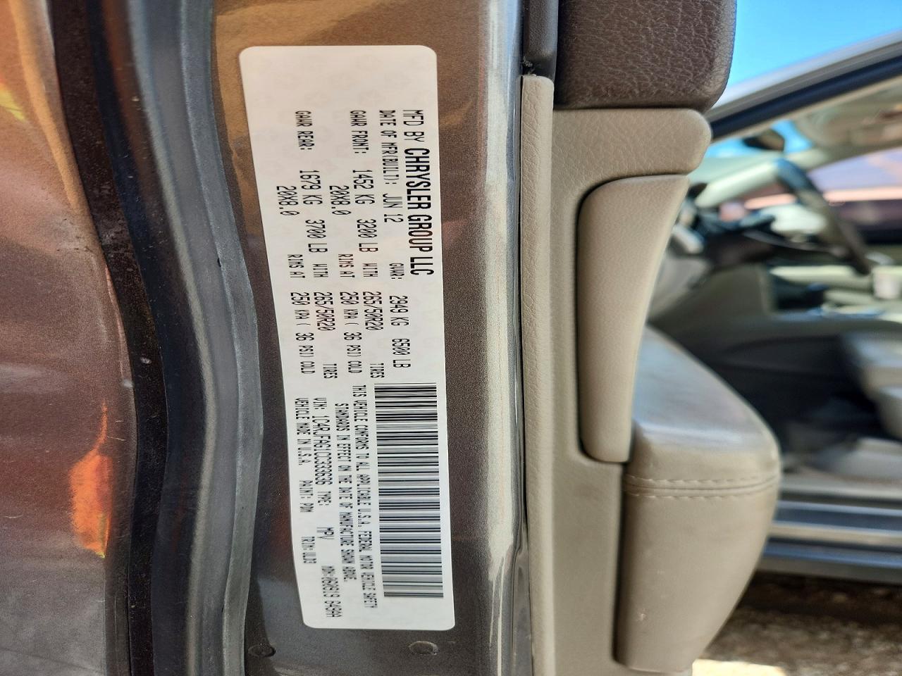 2012 Jeep Grand Cherokee Laredo Gray vin: 1C4RJFAG1CC333636