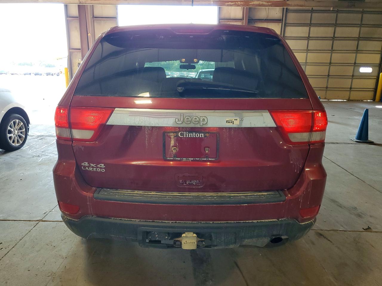 2012 Jeep Grand Cherokee Laredo Burgundy vin: 1C4RJFAG1CC343728