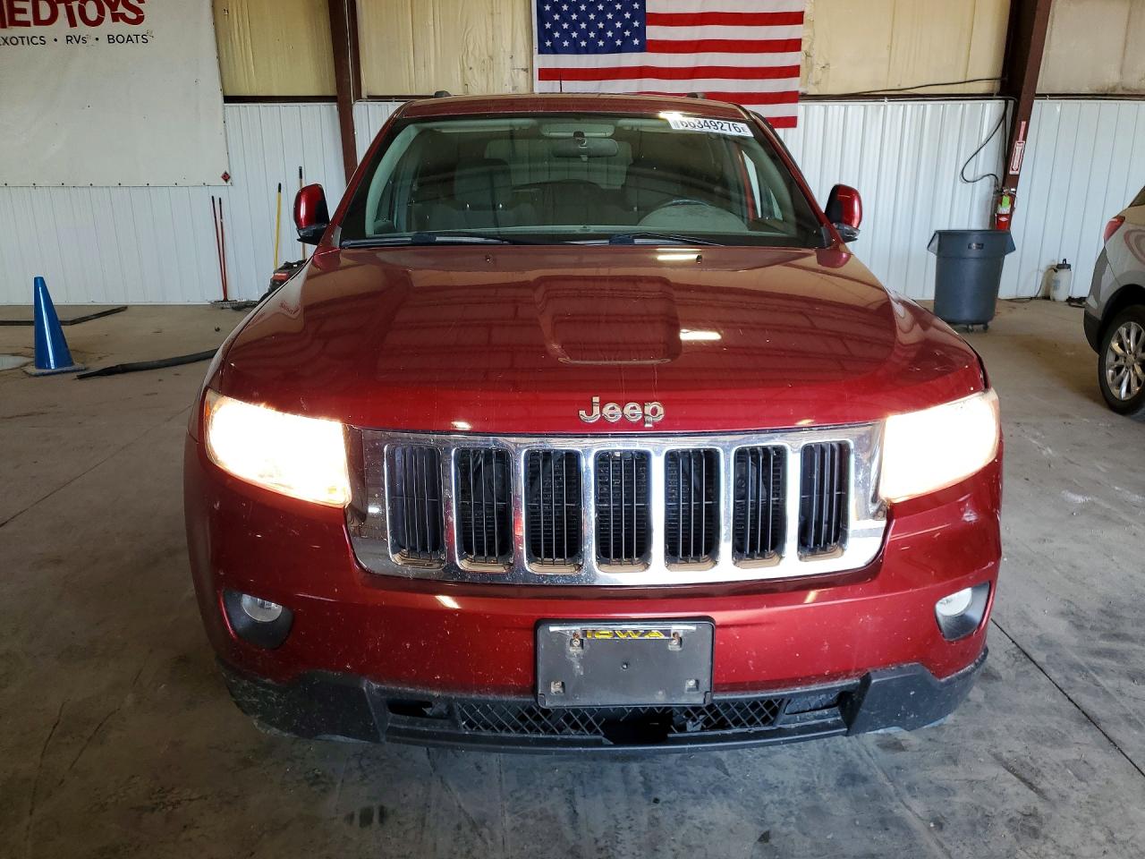 2012 Jeep Grand Cherokee Laredo Burgundy vin: 1C4RJFAG1CC343728