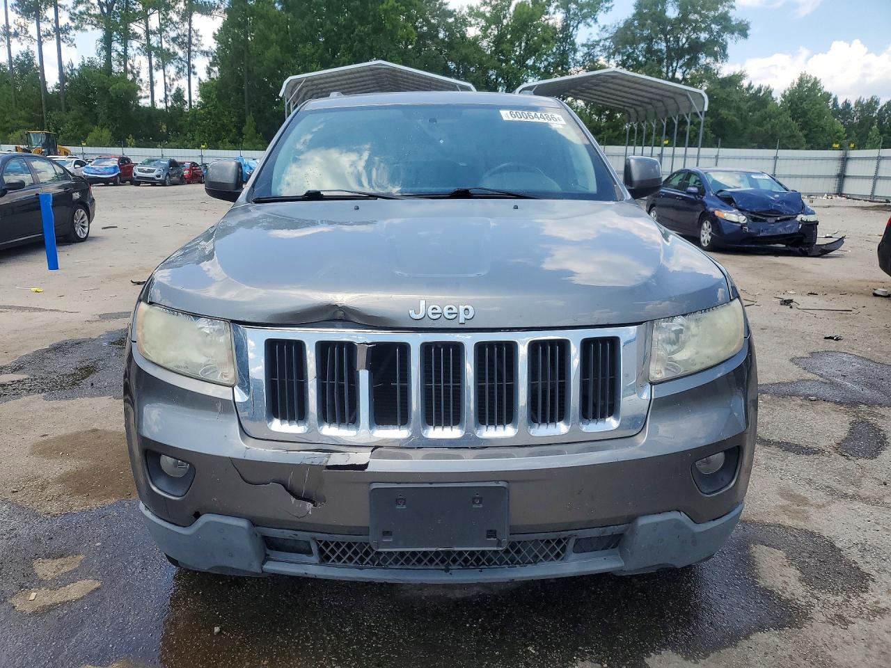2012 Jeep Grand Cherokee Laredo Silver vin: 1C4RJFAG1CC347732