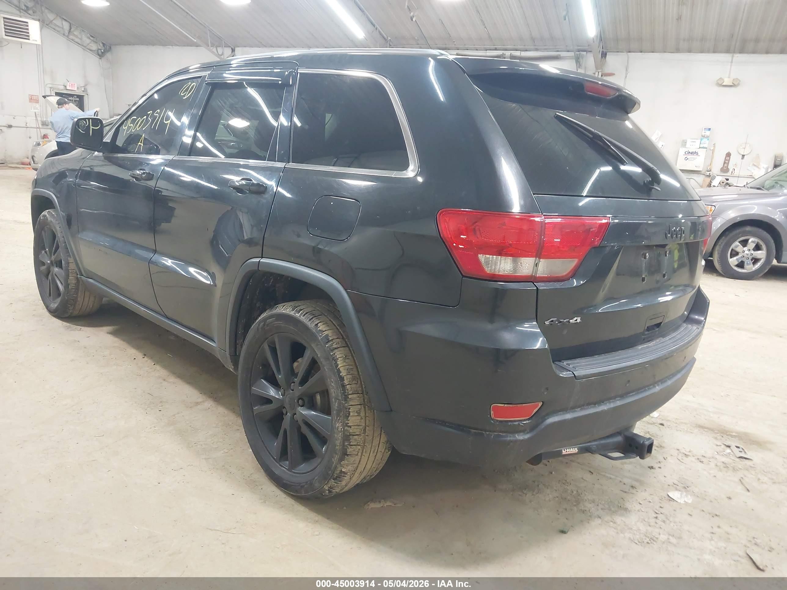 2012 Jeep Grand Cherokee Laredo Черный vin: 1C4RJFAG1CC350596