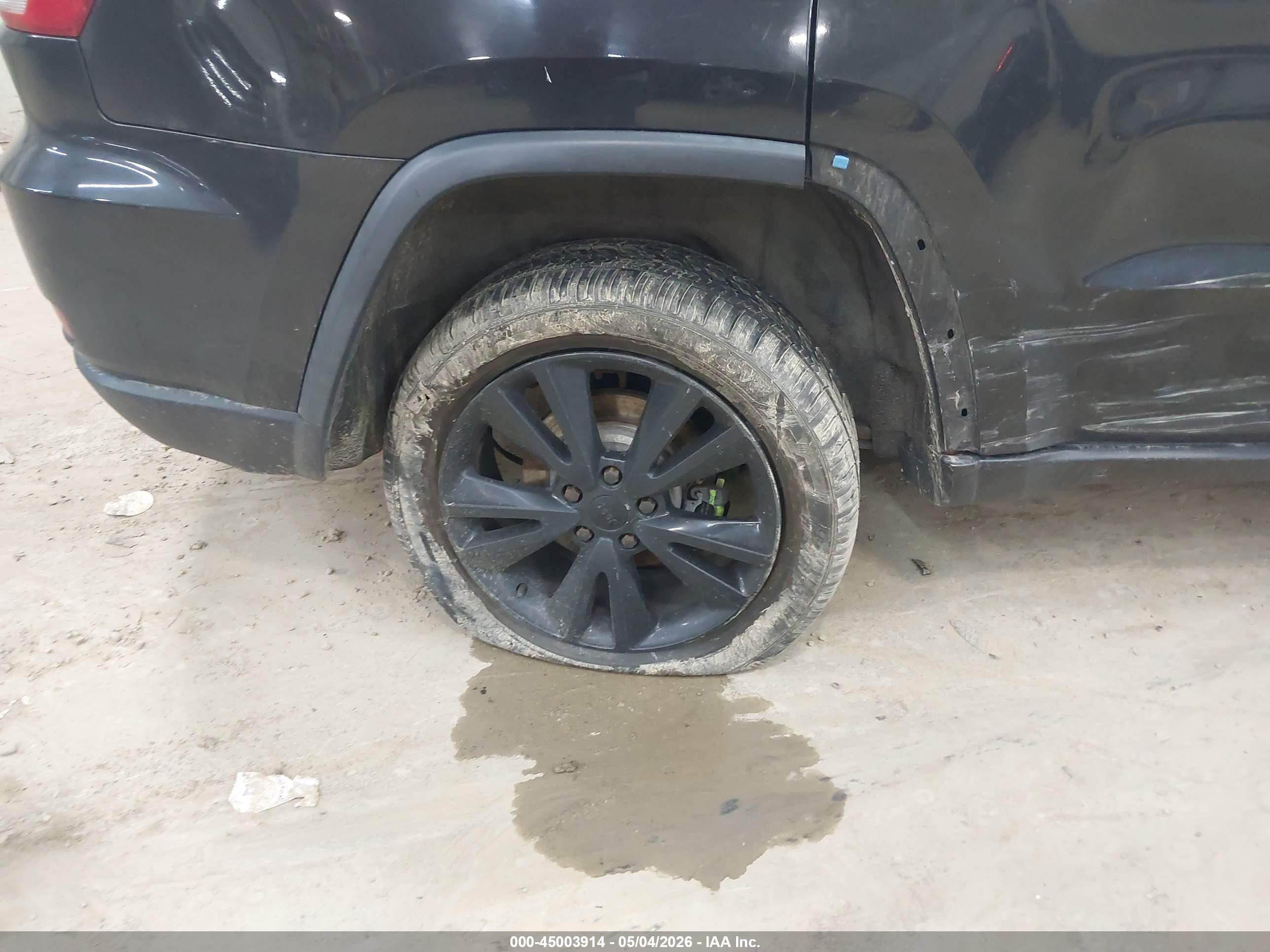 2012 Jeep Grand Cherokee Laredo Черный vin: 1C4RJFAG1CC350596