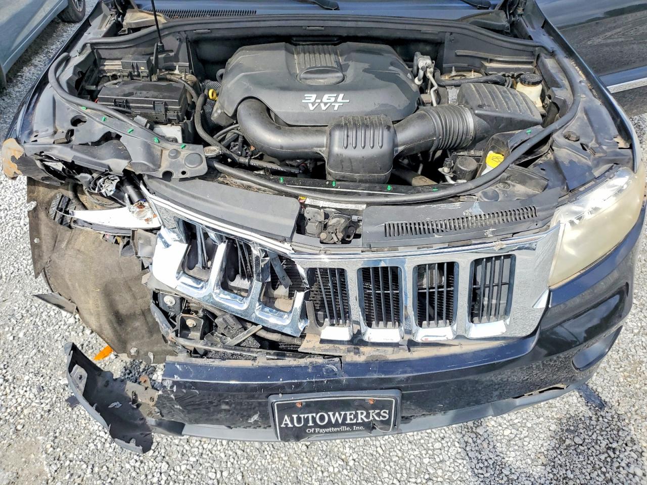 2013 Jeep Grand Cherokee Laredo Black vin: 1C4RJFAG1DC501809
