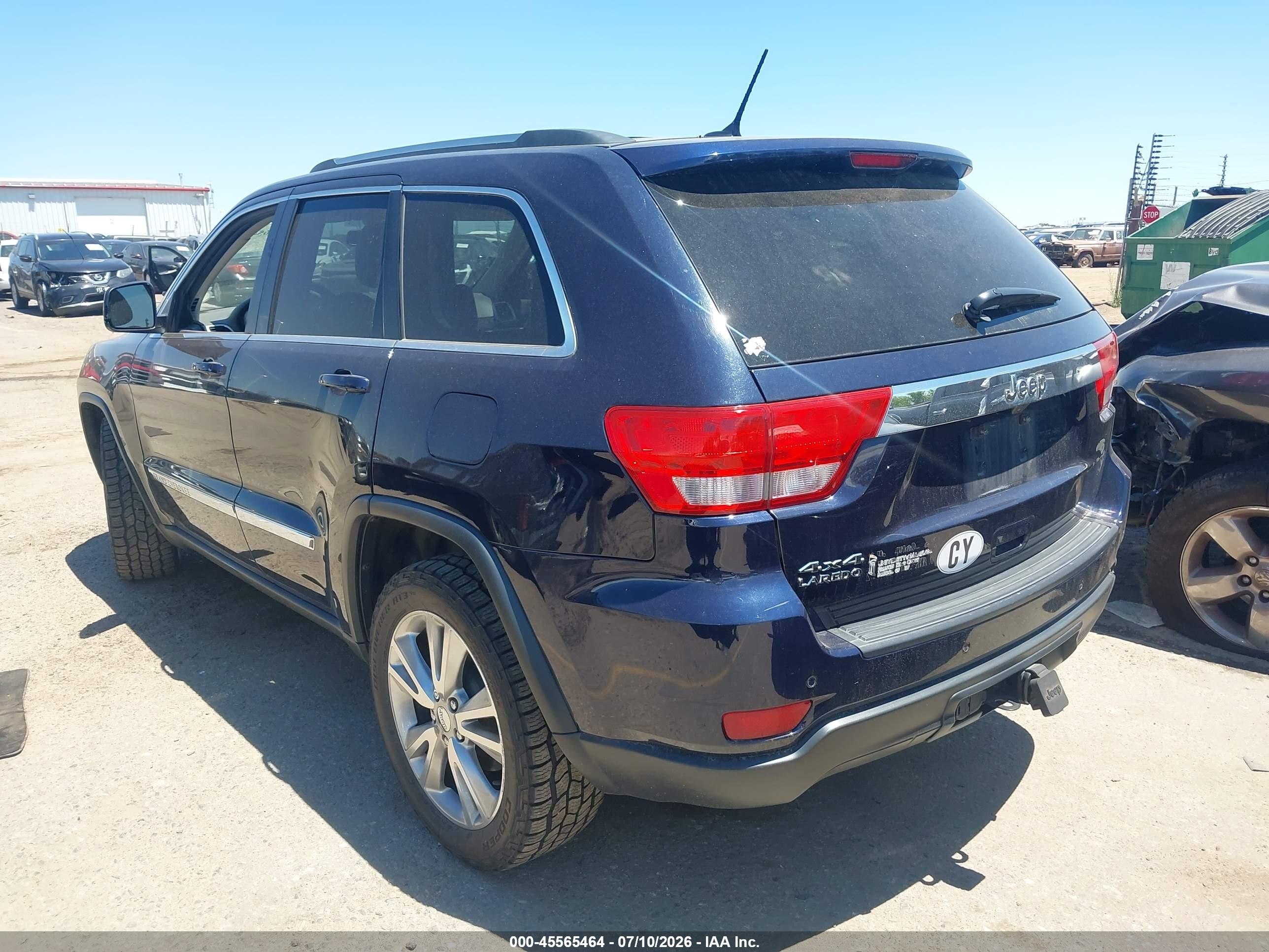2013 Jeep Grand Cherokee Laredo Blue vin: 1C4RJFAG1DC502331