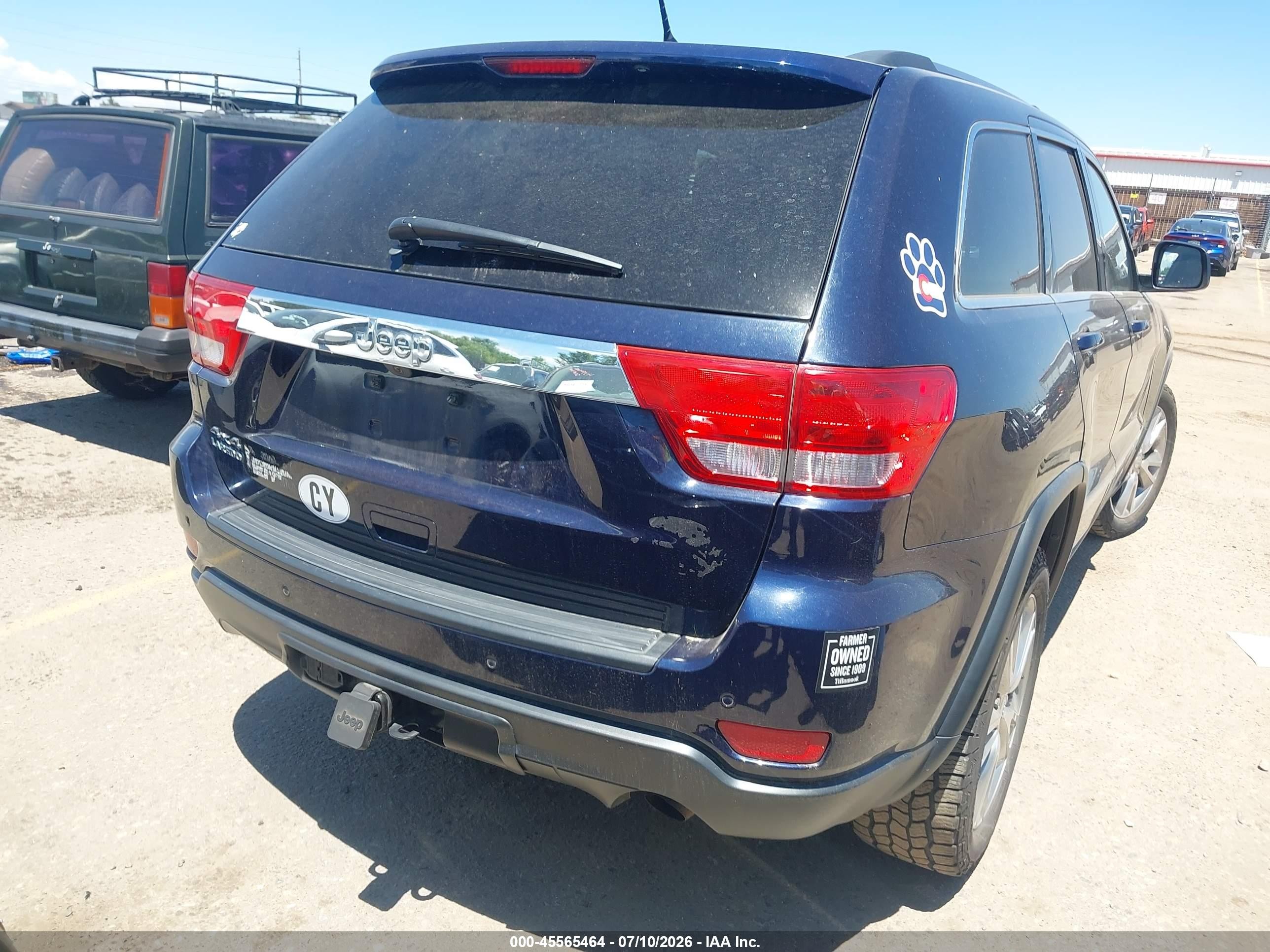 2013 Jeep Grand Cherokee Laredo Blue vin: 1C4RJFAG1DC502331