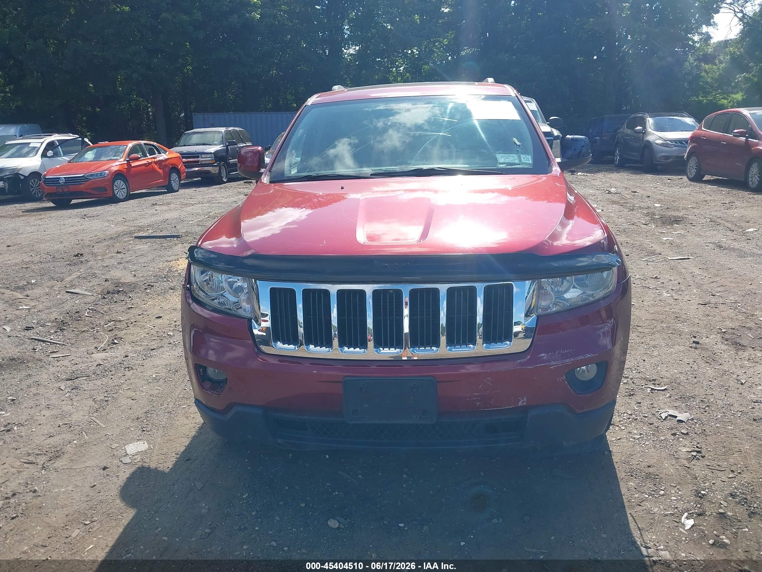 2013 Jeep Grand Cherokee Laredo Maroon vin: 1C4RJFAG1DC507271