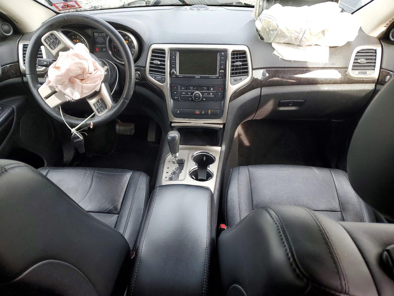 2013 Jeep Grand Cherokee Laredo Black vin: 1C4RJFAG1DC532767