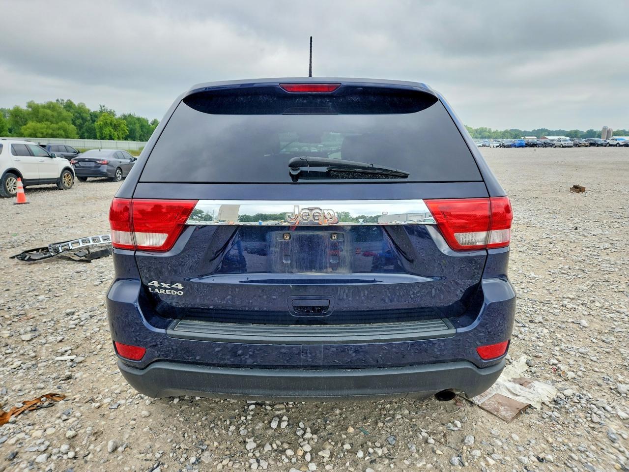 2013 Jeep Grand Cherokee Laredo Синий vin: 1C4RJFAG1DC548841