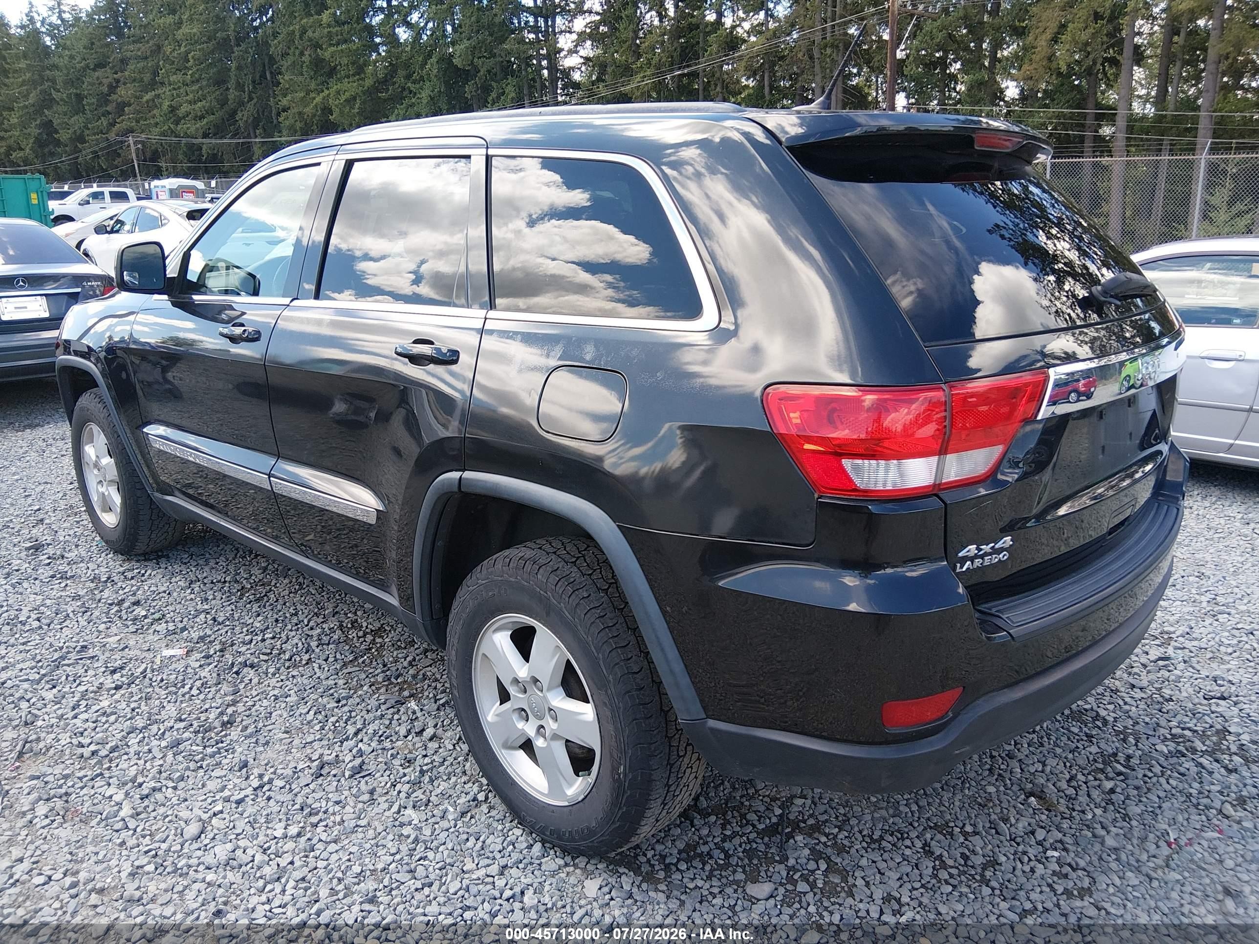 2013 Jeep Grand Cherokee Laredo Black vin: 1C4RJFAG1DC578261