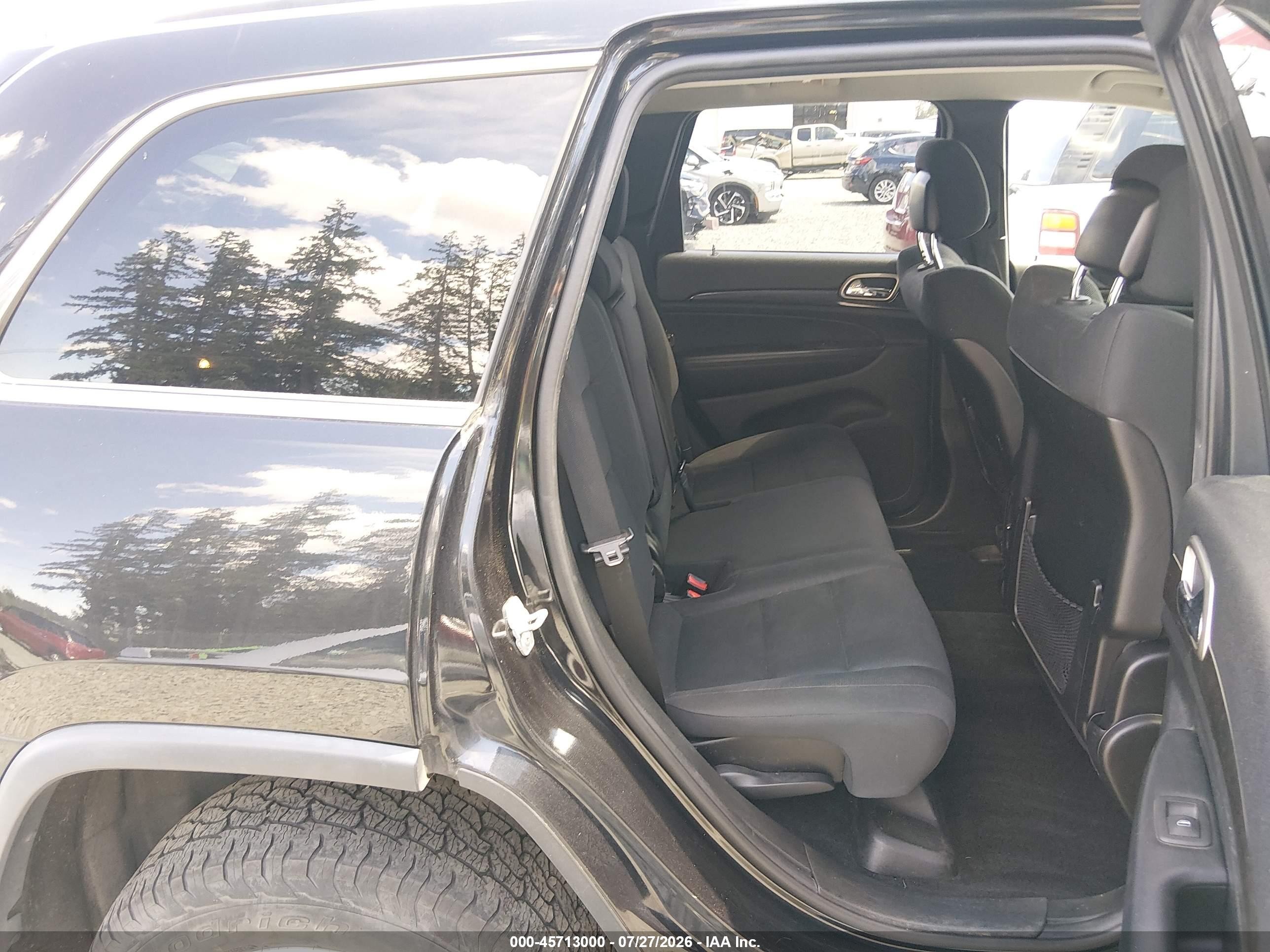 2013 Jeep Grand Cherokee Laredo Black vin: 1C4RJFAG1DC578261