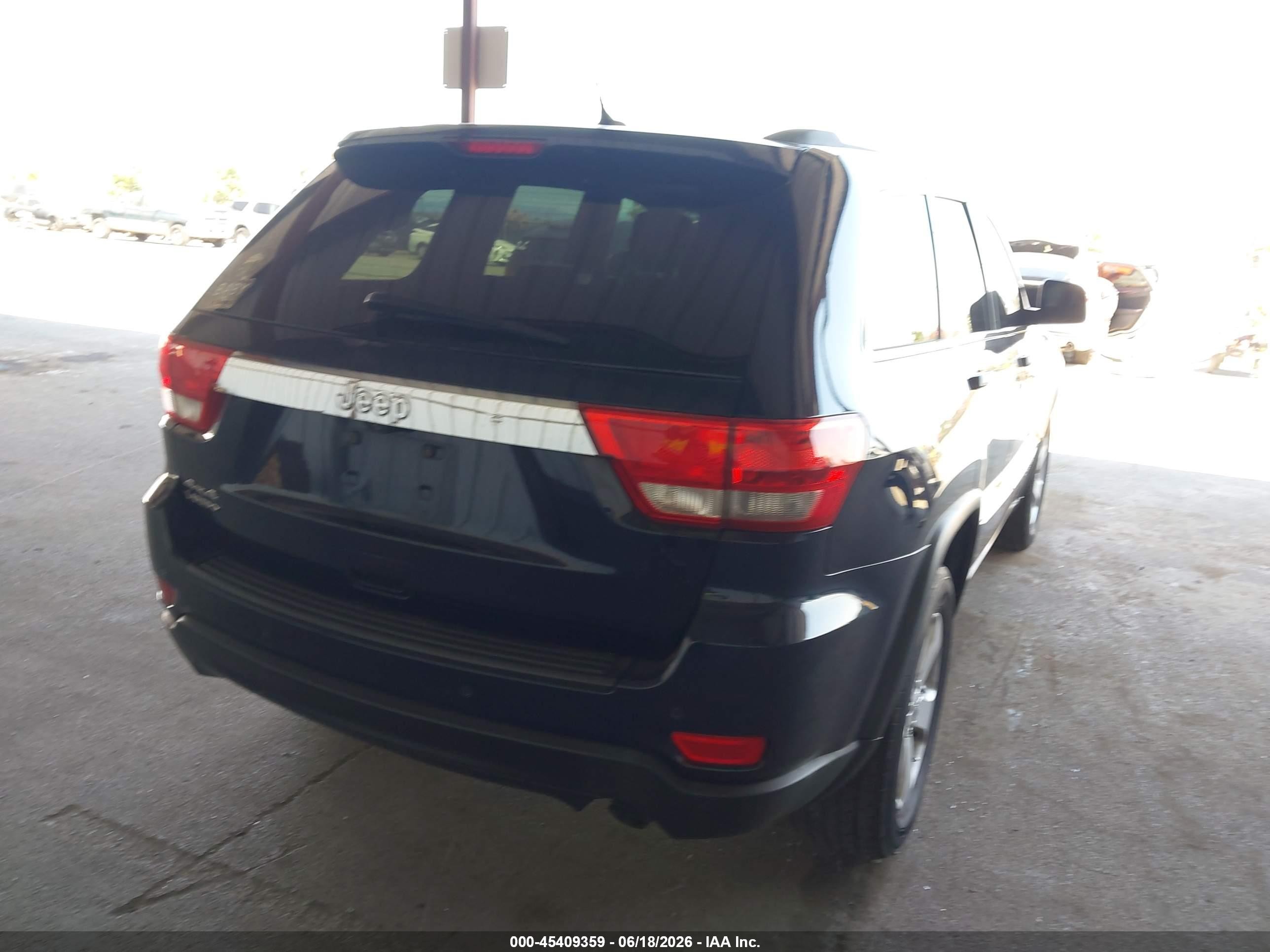 2013 Jeep Grand Cherokee Laredo Dark Blue vin: 1C4RJFAG1DC654917