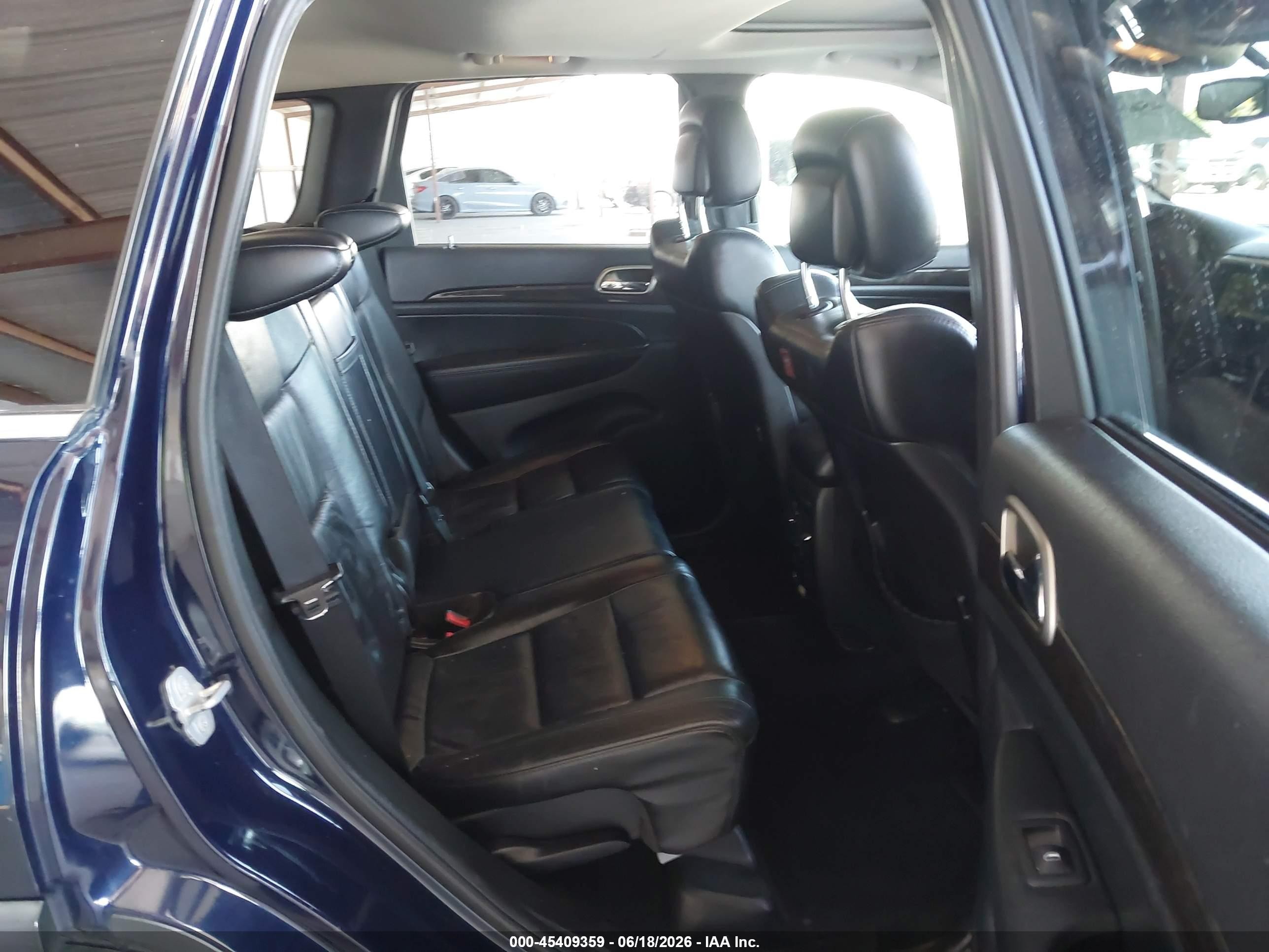 2013 Jeep Grand Cherokee Laredo Dark Blue vin: 1C4RJFAG1DC654917
