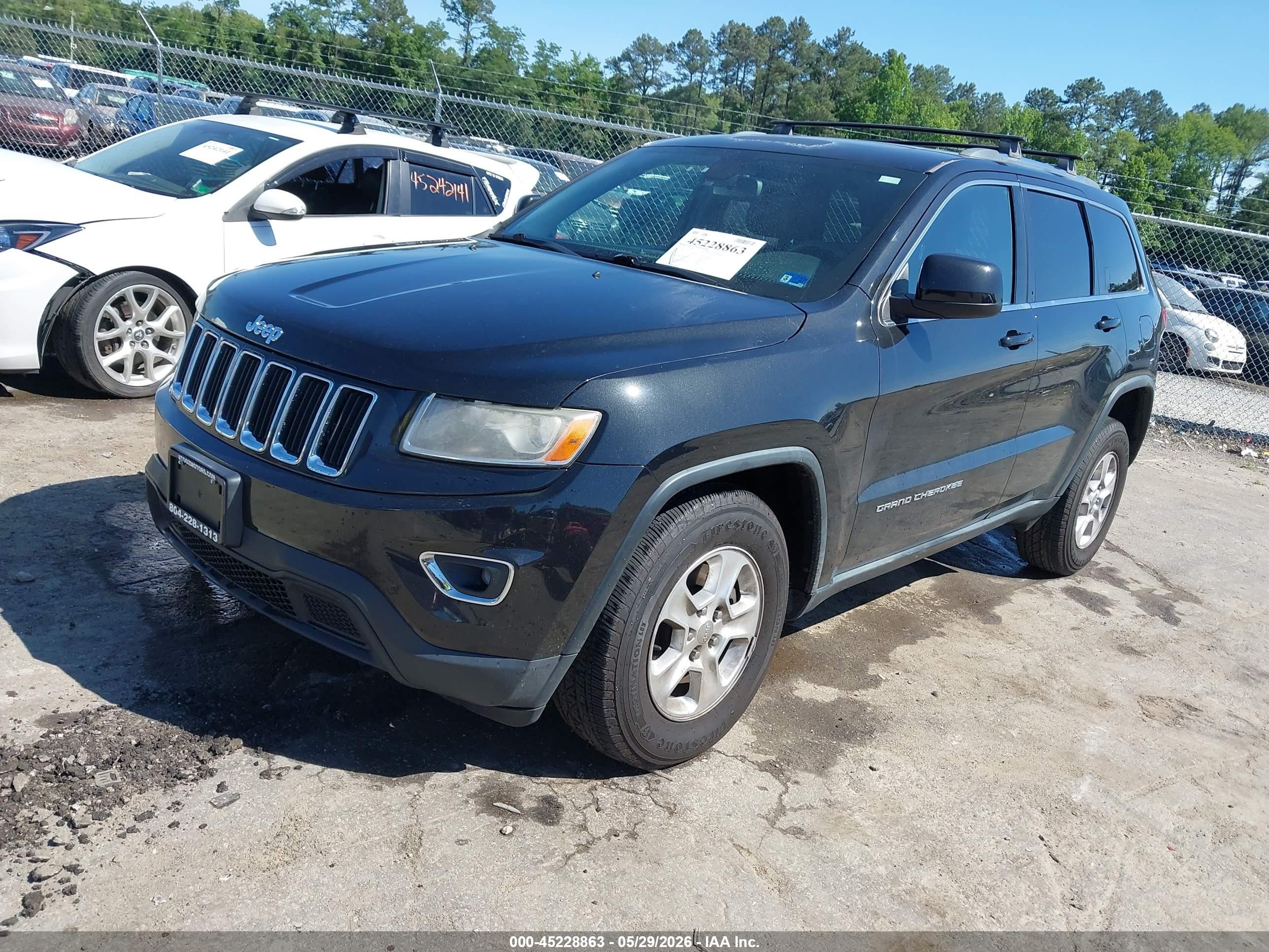 2014 Jeep Grand Cherokee Laredo Black vin: 1C4RJFAG1EC131527