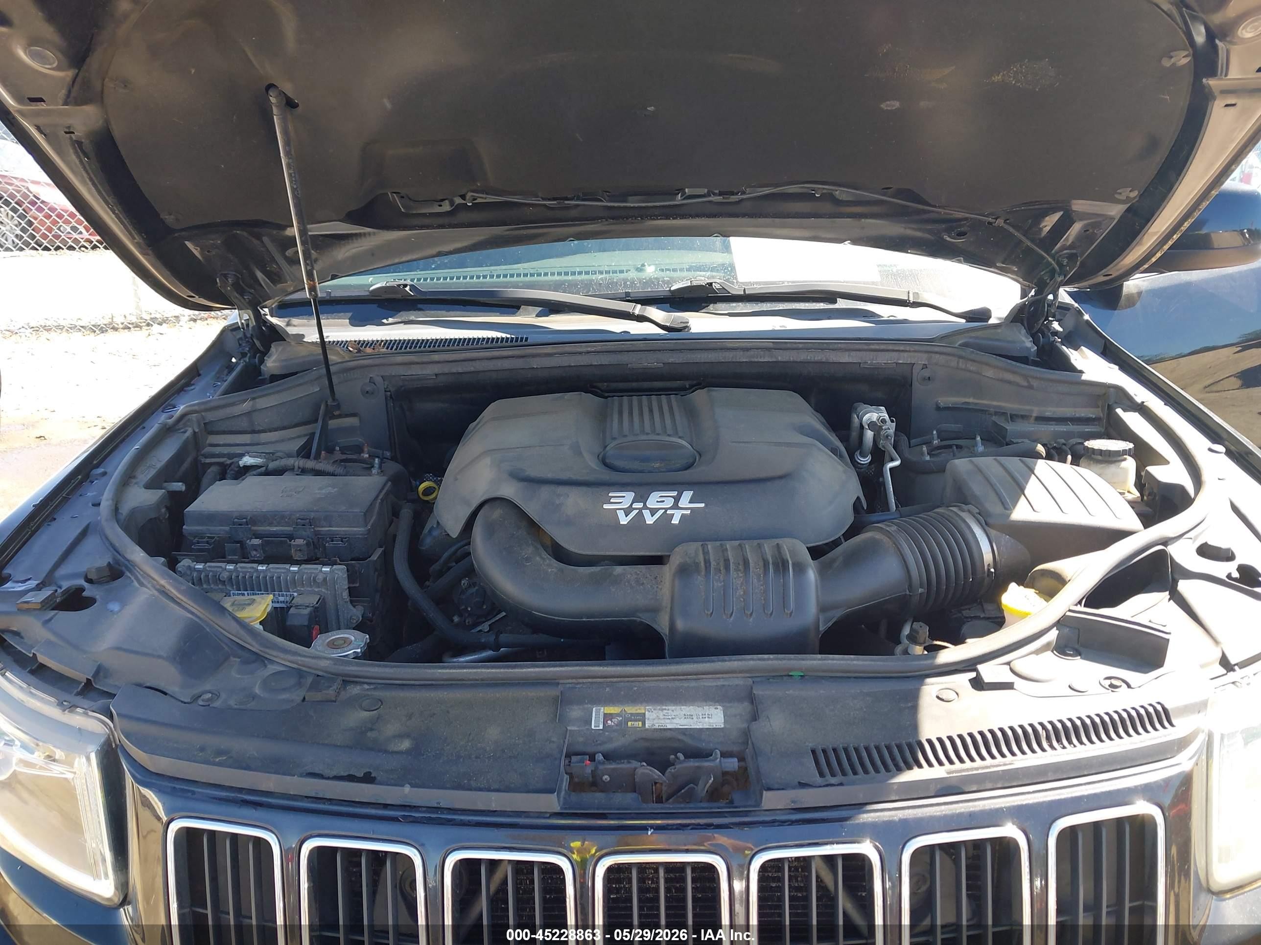 2014 Jeep Grand Cherokee Laredo Black vin: 1C4RJFAG1EC131527