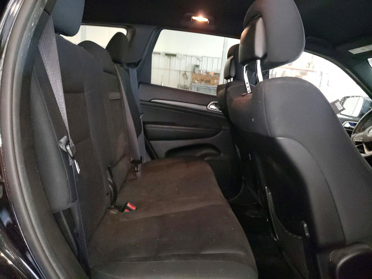2014 Jeep Grand Cherokee Laredo Black vin: 1C4RJFAG1EC372116