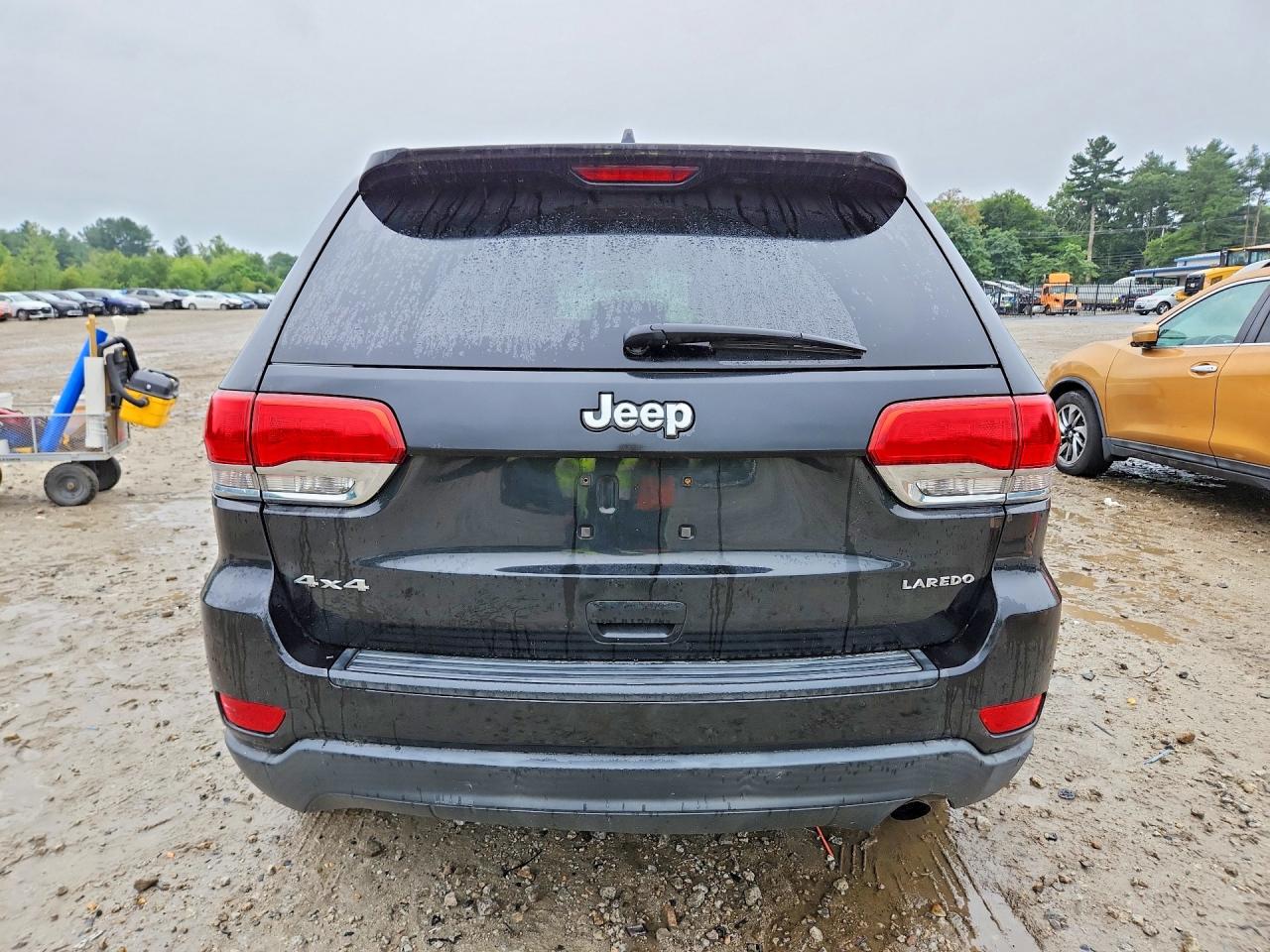 2014 Jeep Grand Cherokee Laredo Black vin: 1C4RJFAG1EC392365