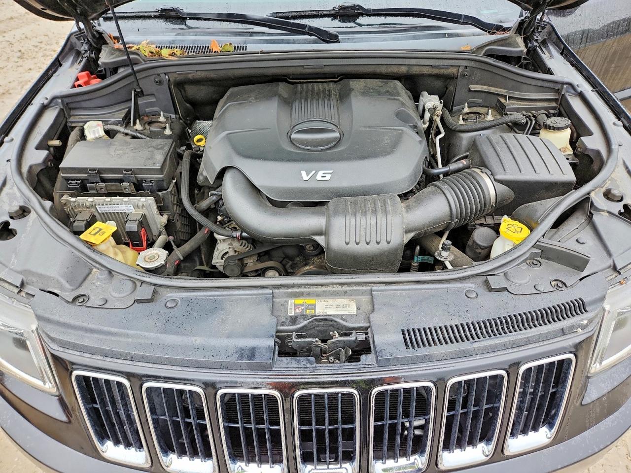 2014 Jeep Grand Cherokee Laredo Black vin: 1C4RJFAG1EC392365