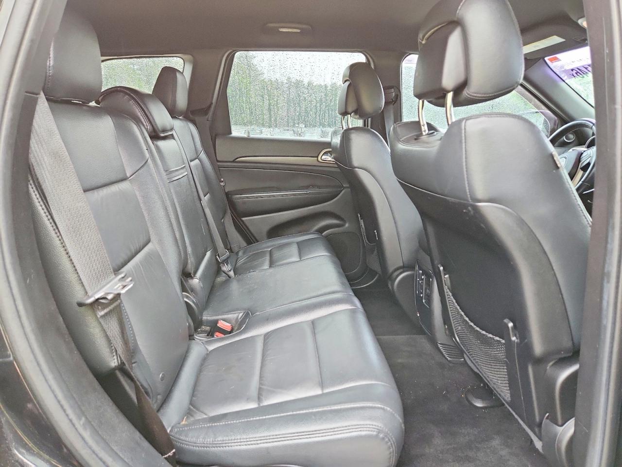 2014 Jeep Grand Cherokee Laredo Black vin: 1C4RJFAG1EC392365