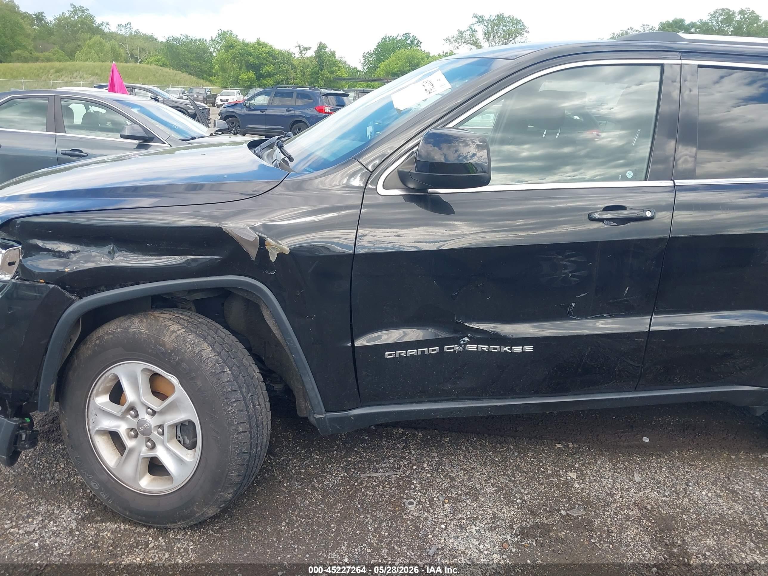 2014 Jeep Grand Cherokee Laredo Black vin: 1C4RJFAG1EC407916