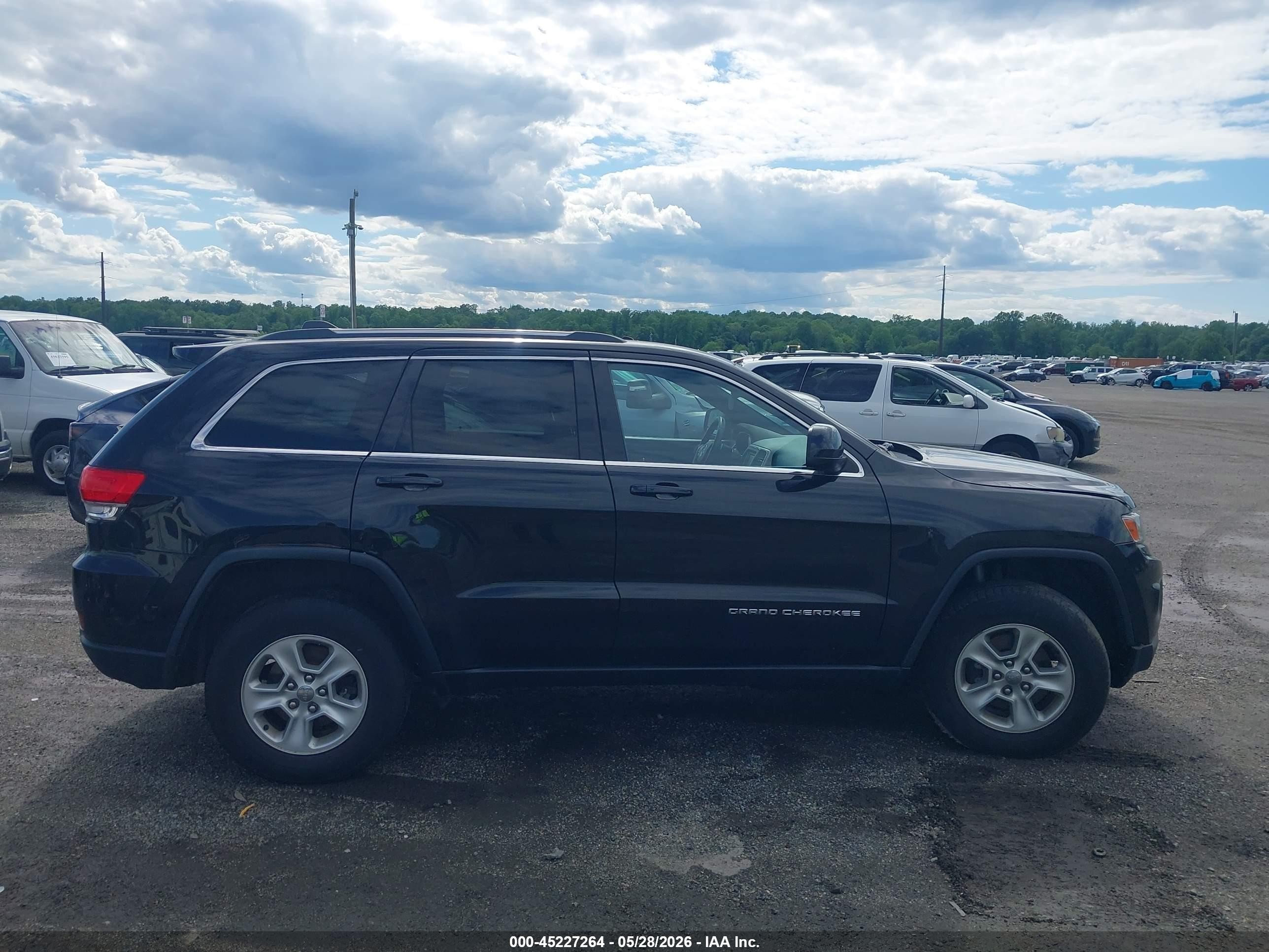 2014 Jeep Grand Cherokee Laredo Black vin: 1C4RJFAG1EC407916
