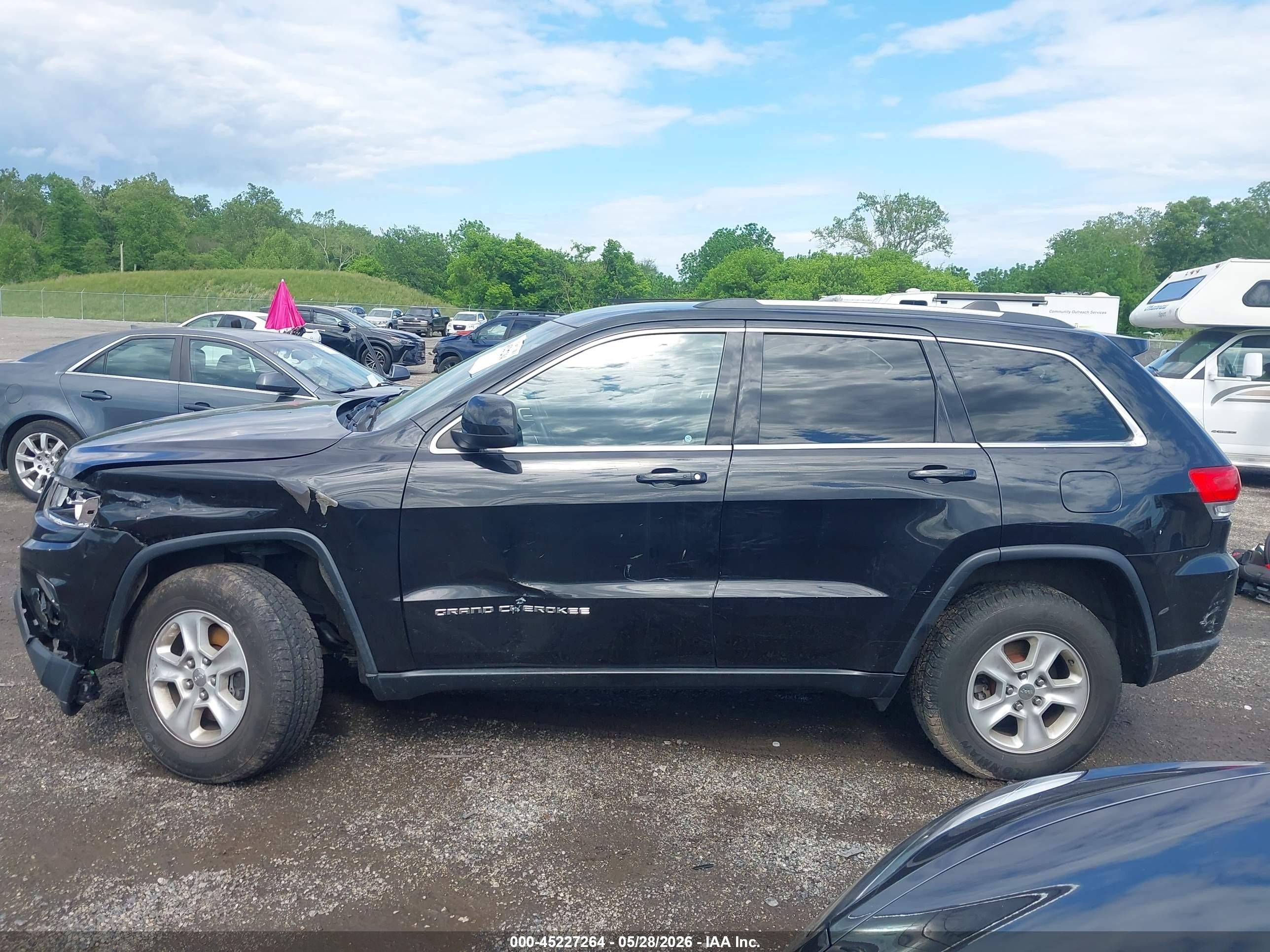 2014 Jeep Grand Cherokee Laredo Black vin: 1C4RJFAG1EC407916