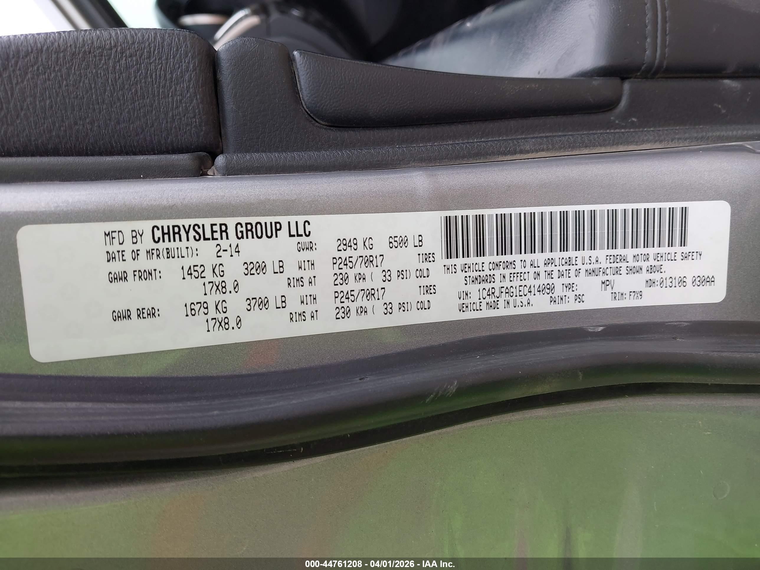 2014 Jeep Grand Cherokee Laredo Серебряный vin: 1C4RJFAG1EC414090