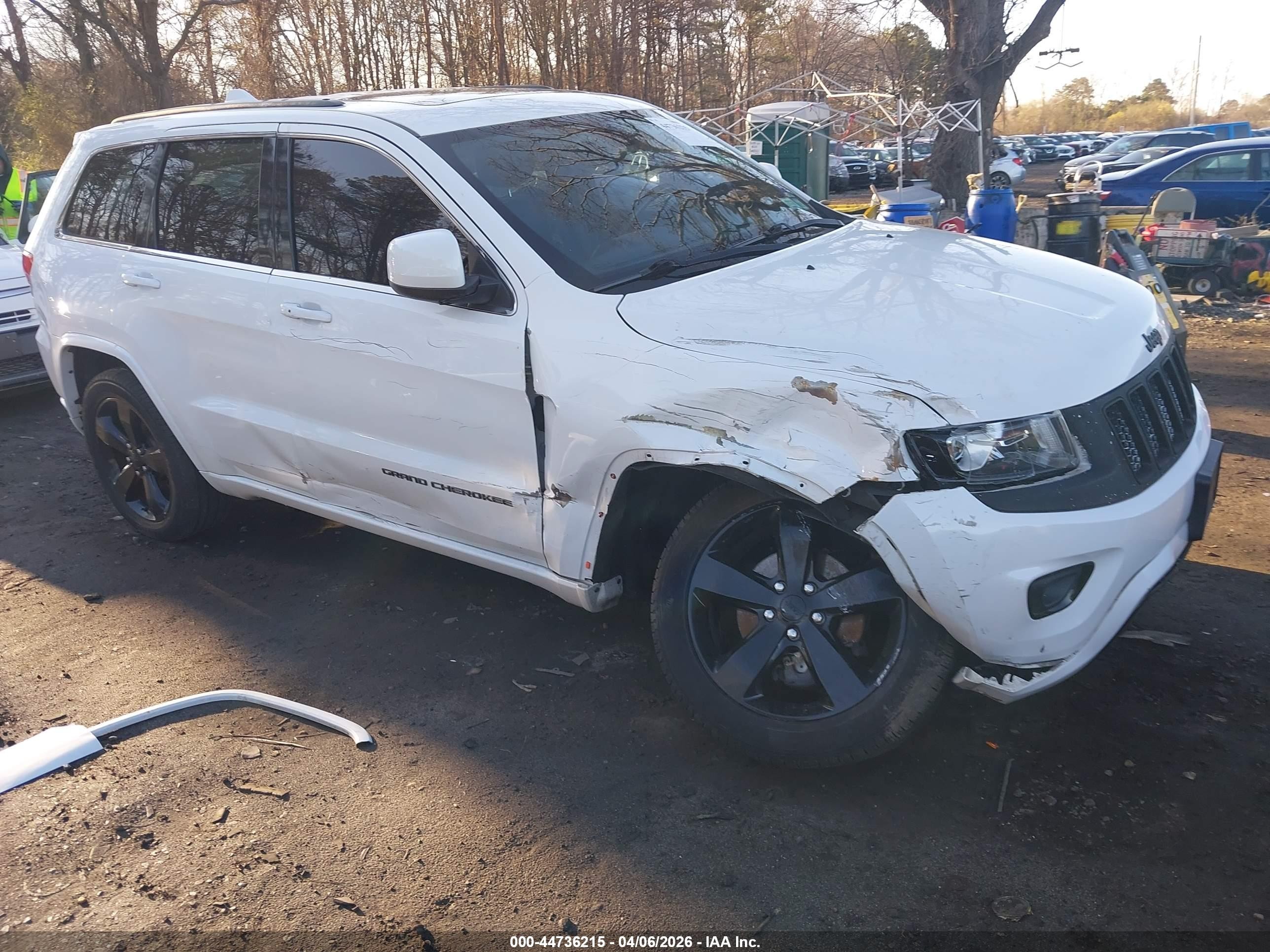 2014 Jeep Grand Cherokee Altitude White vin: 1C4RJFAG1EC527327