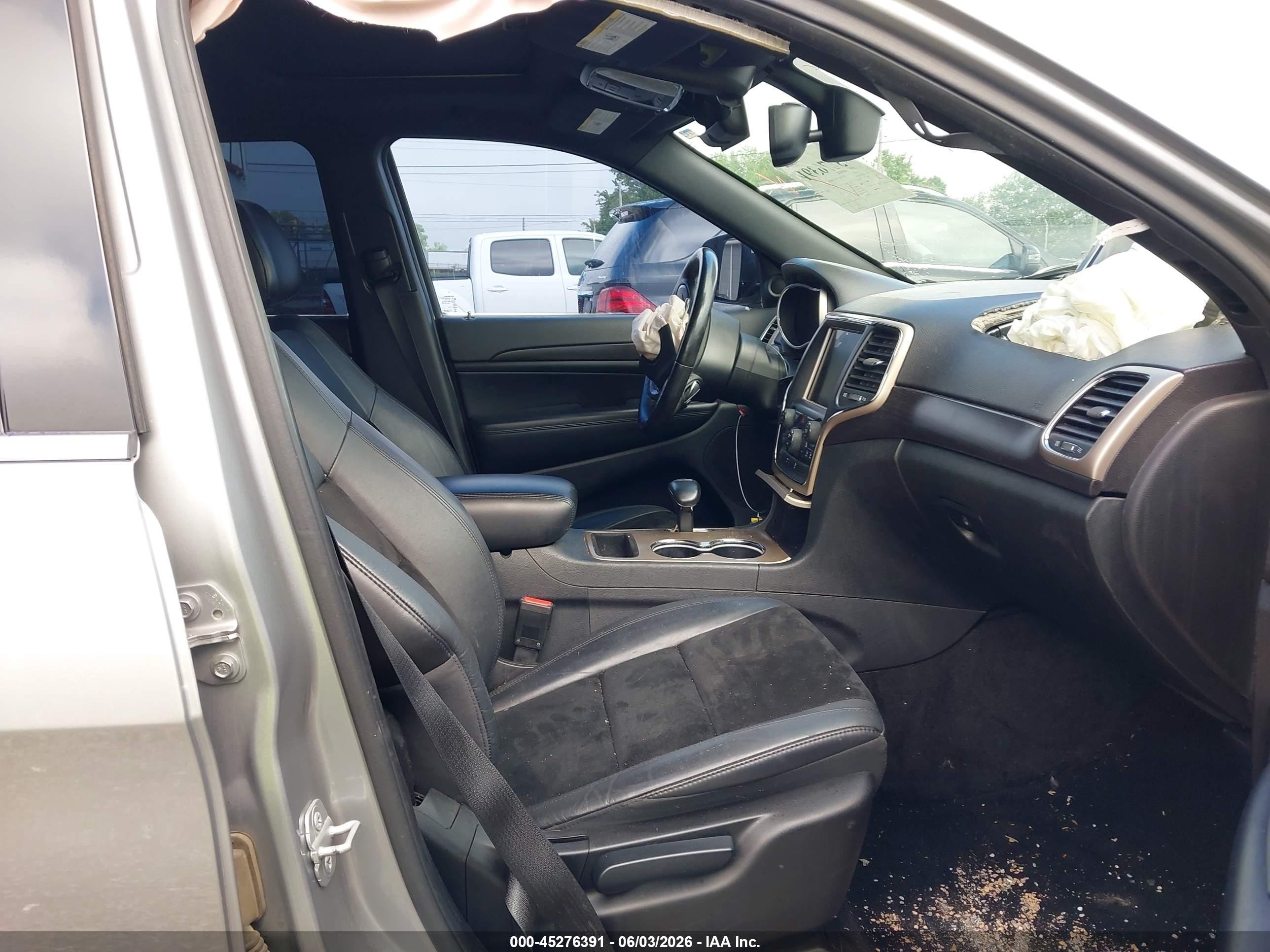 2014 Jeep Grand Cherokee Altitude Silver vin: 1C4RJFAG1EC549389