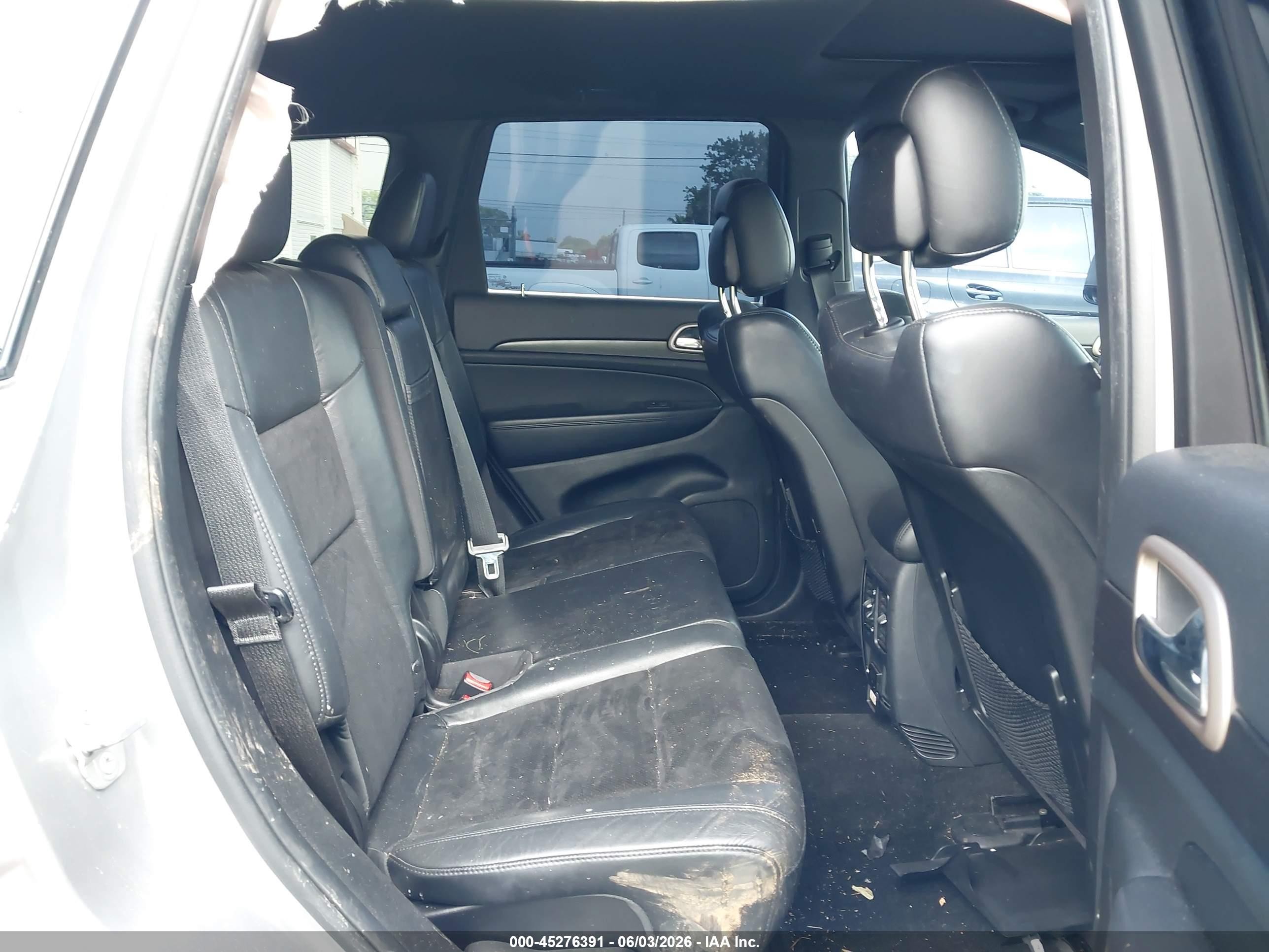 2014 Jeep Grand Cherokee Altitude Silver vin: 1C4RJFAG1EC549389