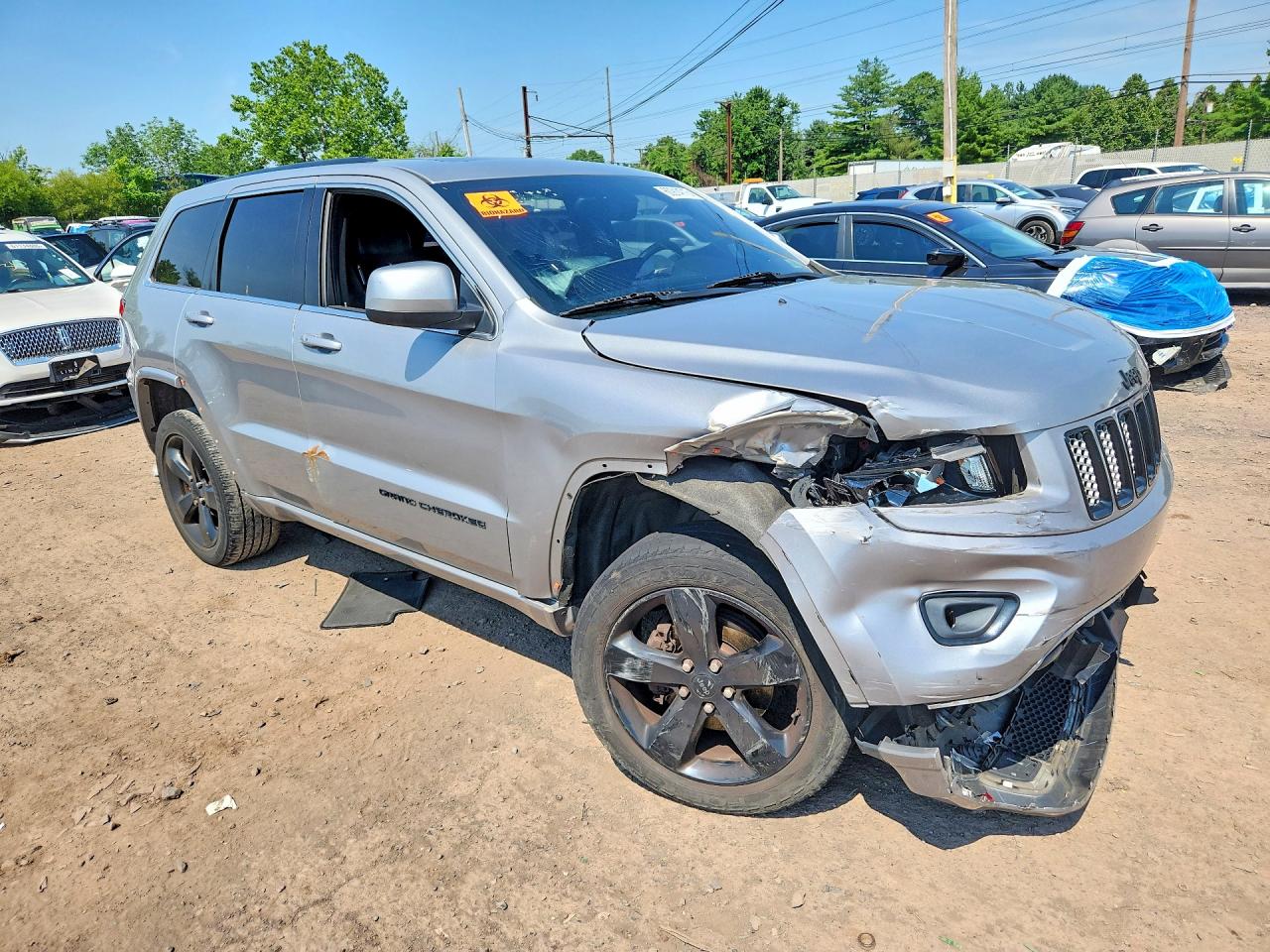2015 Jeep Grand Cherokee Laredo Silver vin: 1C4RJFAG1FC206115