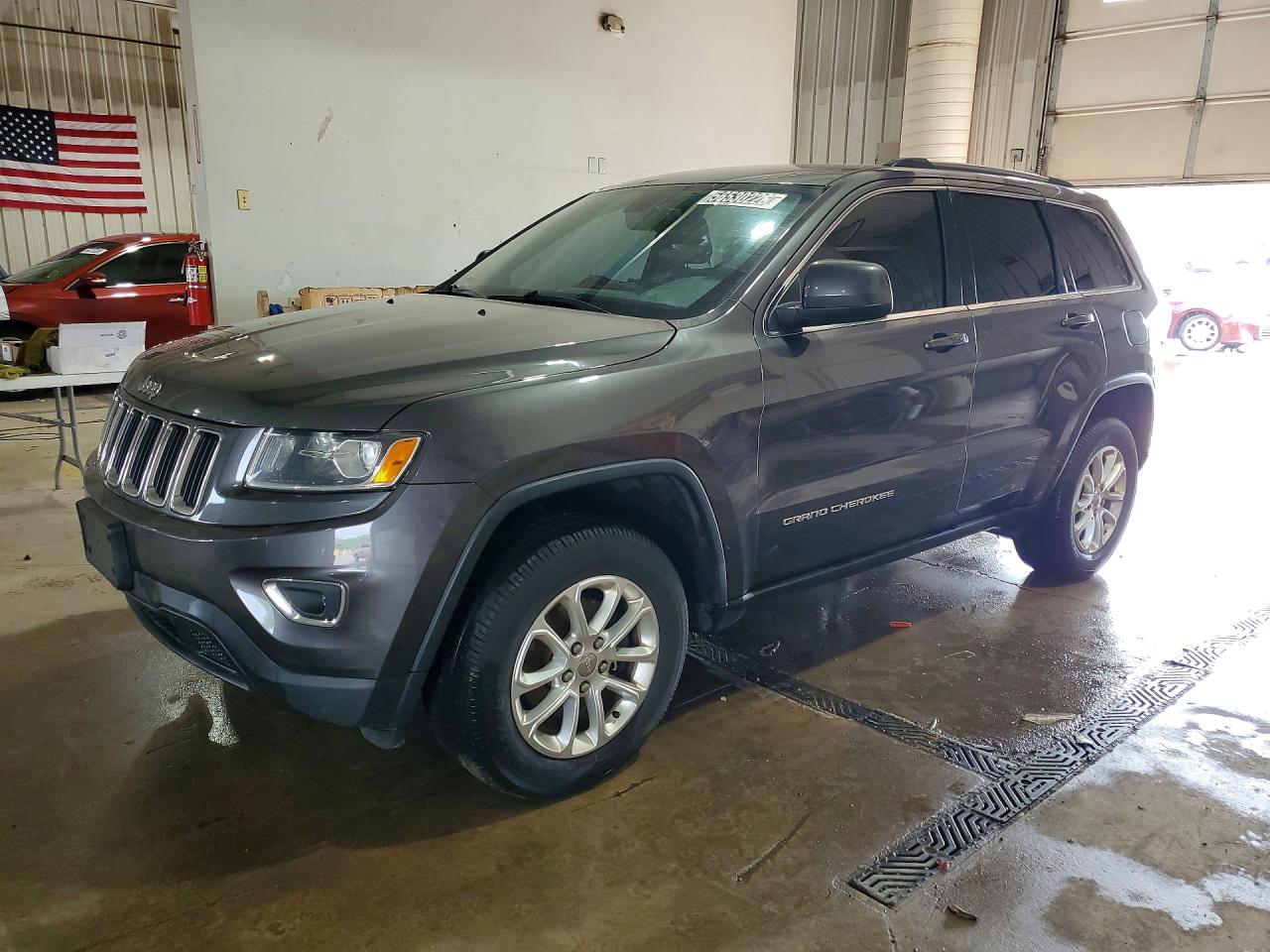 2015 Jeep Grand Cherokee Laredo Gray vin: 1C4RJFAG1FC212433