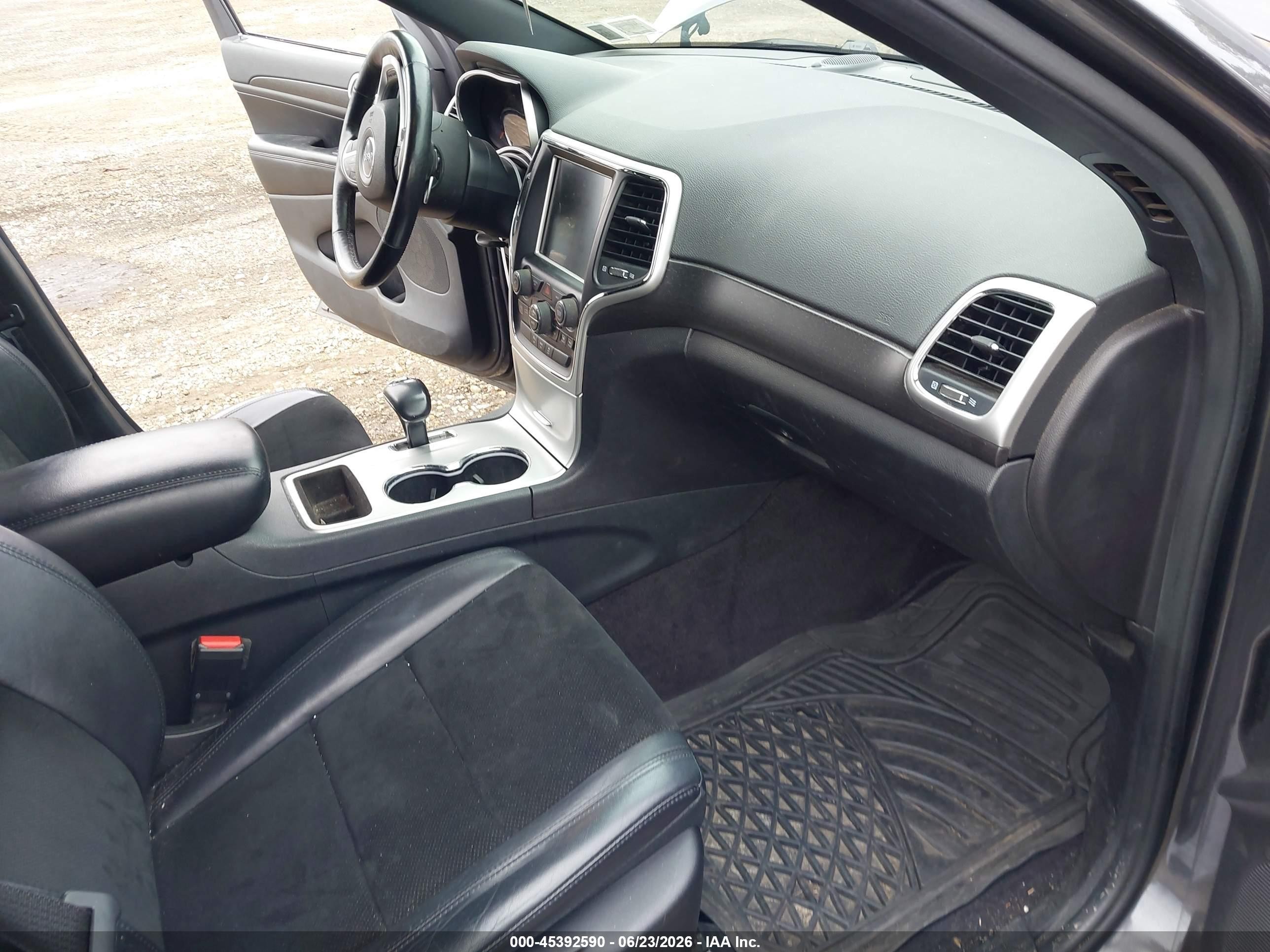 2015 Jeep Grand Cherokee Altitude Gray vin: 1C4RJFAG1FC224887