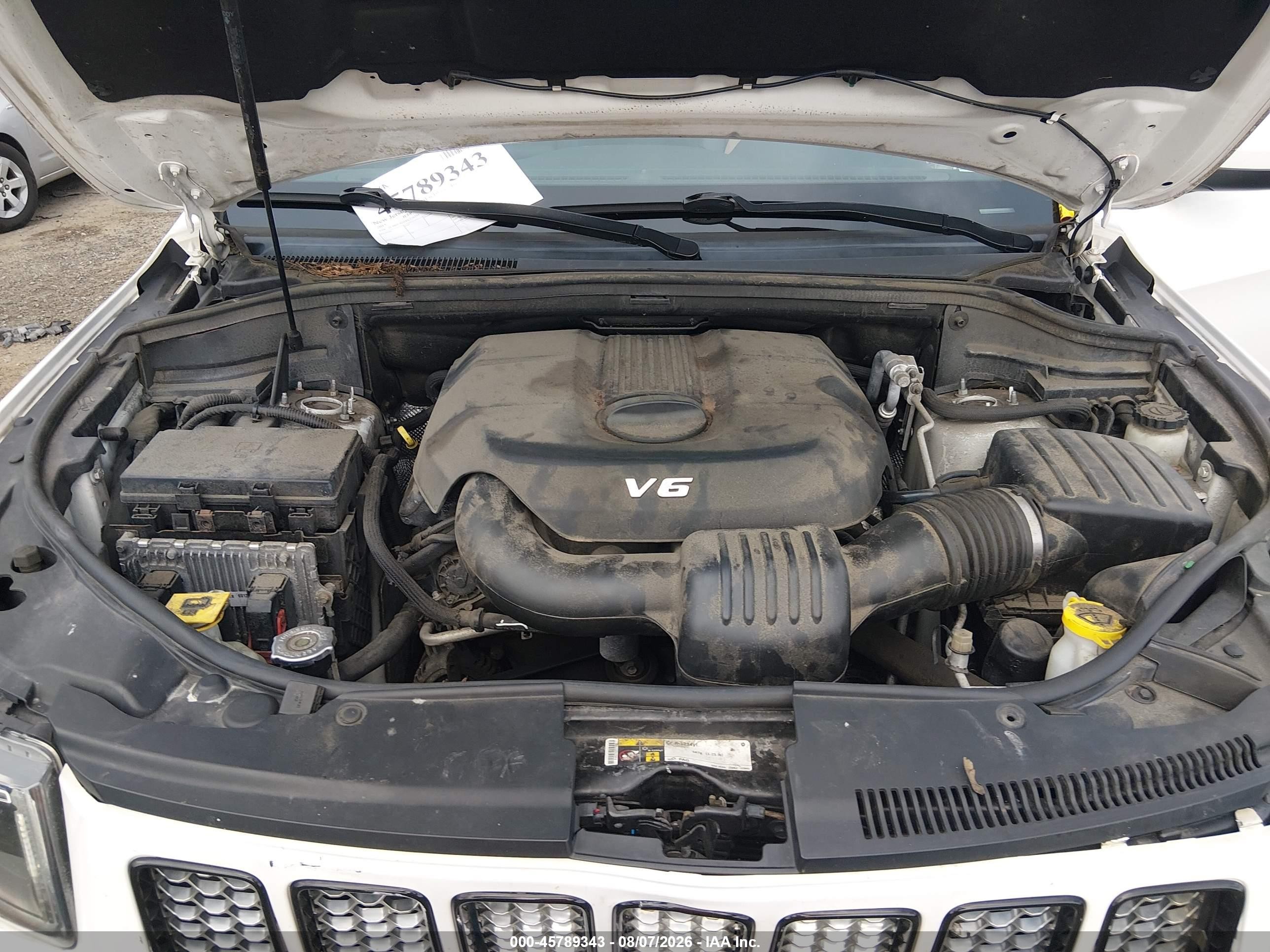 2015 Jeep Grand Cherokee Altitude White vin: 1C4RJFAG1FC226333