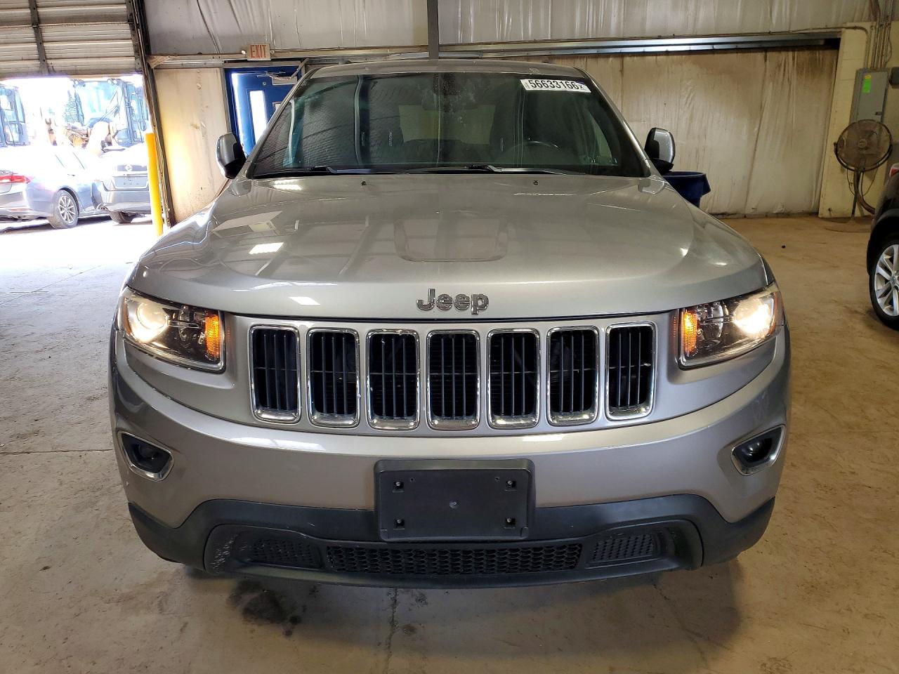 2015 Jeep Grand Cherokee Laredo Silver vin: 1C4RJFAG1FC775501