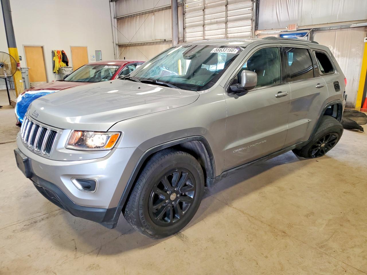2015 Jeep Grand Cherokee Laredo Silver vin: 1C4RJFAG1FC775501
