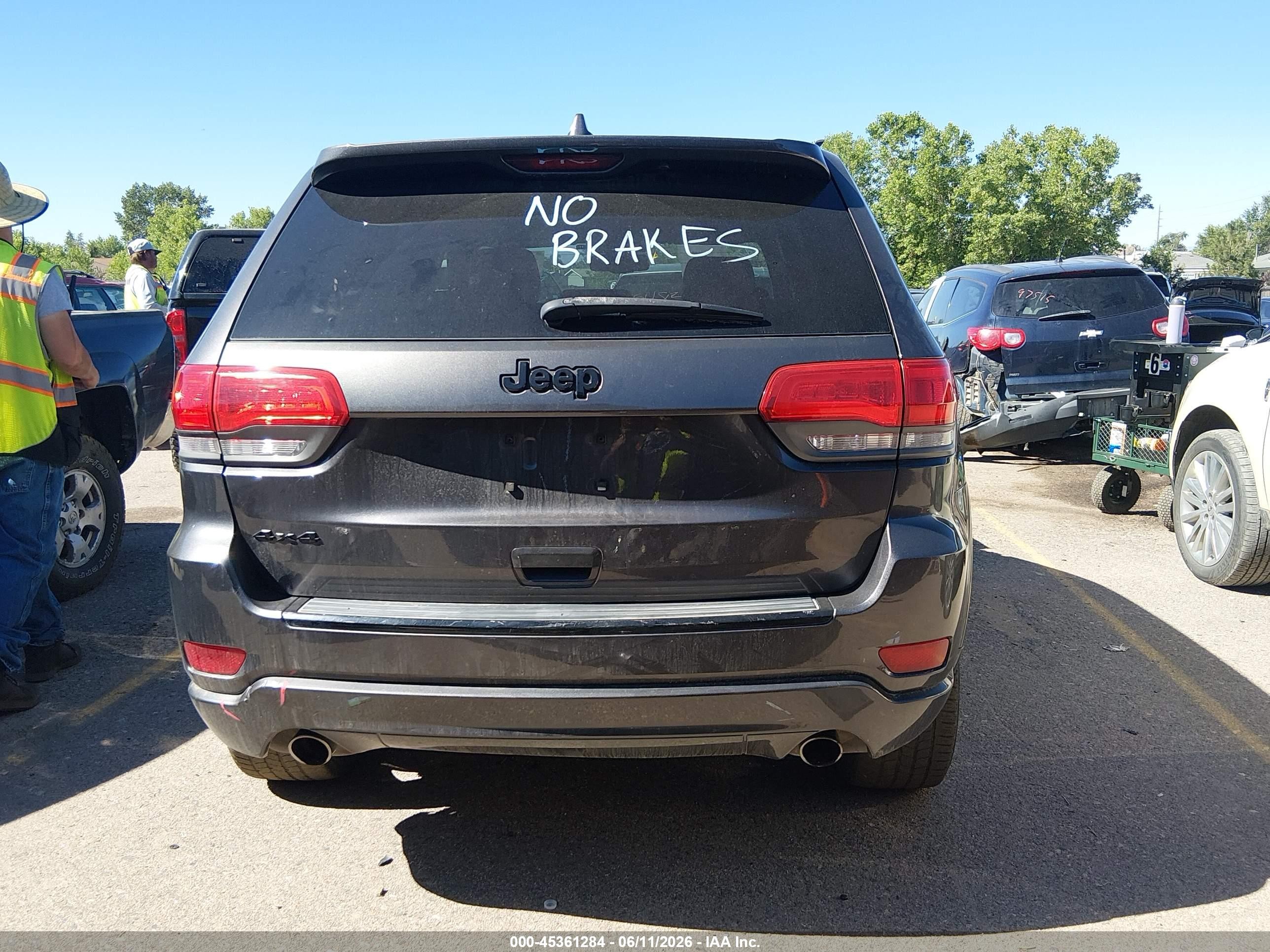 2015 Jeep Grand Cherokee Altitude Beige vin: 1C4RJFAG1FC776115