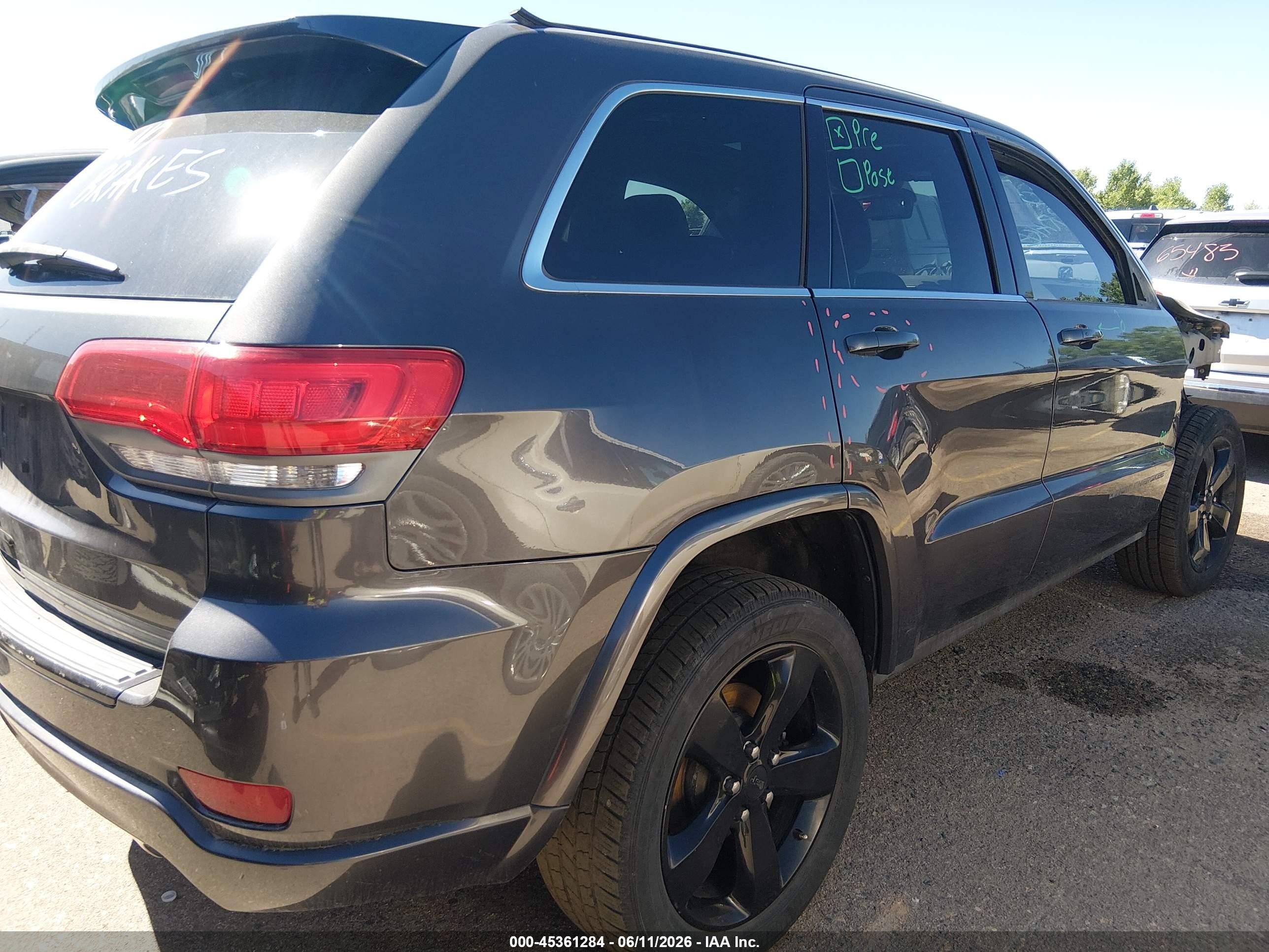 2015 Jeep Grand Cherokee Altitude Beige vin: 1C4RJFAG1FC776115
