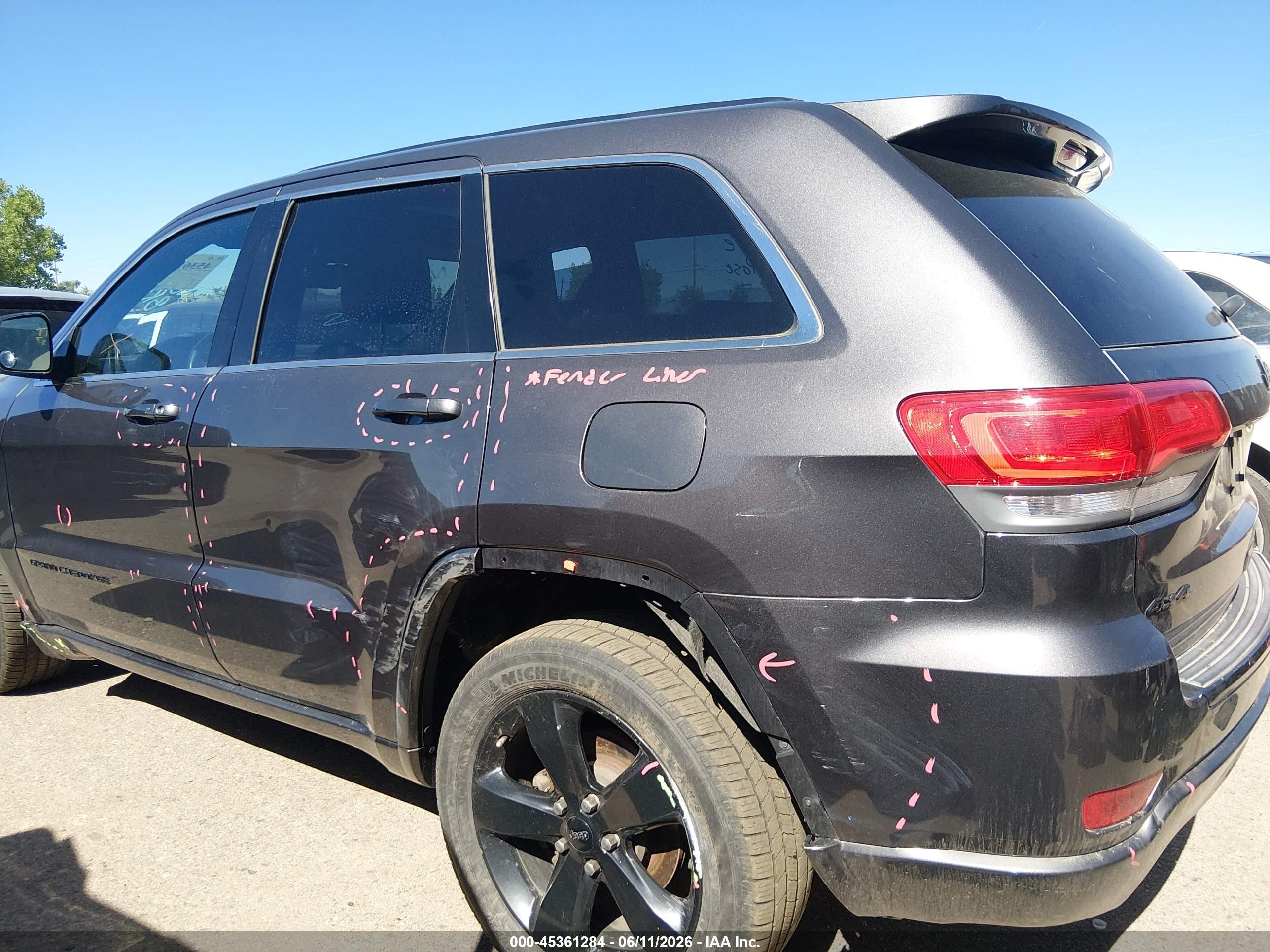 2015 Jeep Grand Cherokee Altitude Beige vin: 1C4RJFAG1FC776115