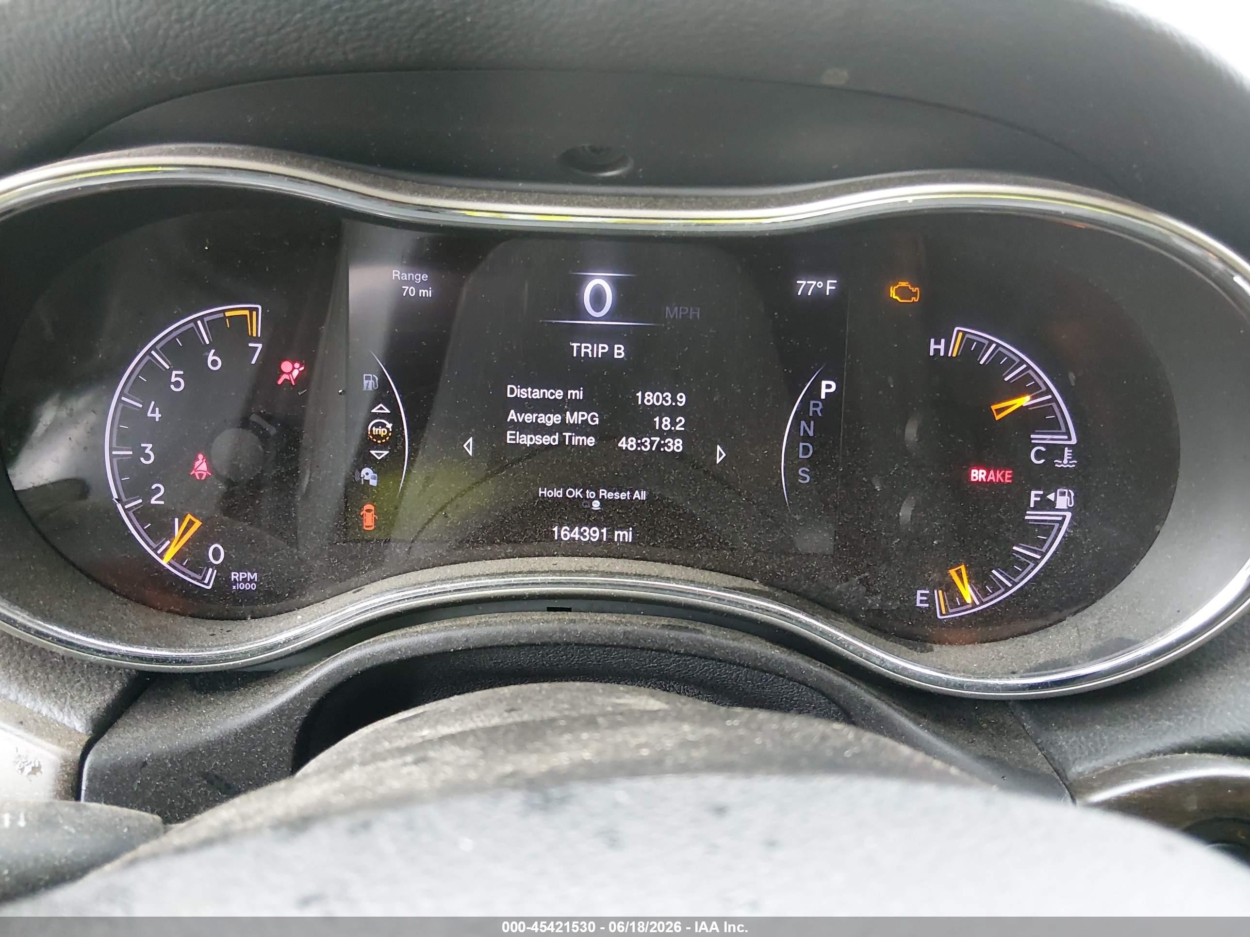 2015 Jeep Grand Cherokee Laredo Red vin: 1C4RJFAG1FC802874