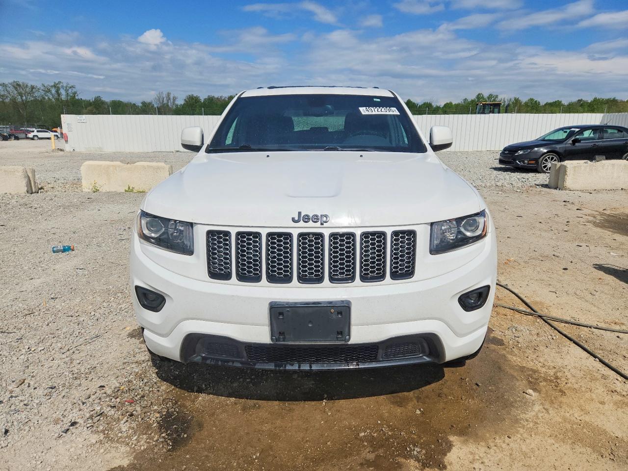 2015 Jeep Grand Cherokee Laredo White vin: 1C4RJFAG1FC820050